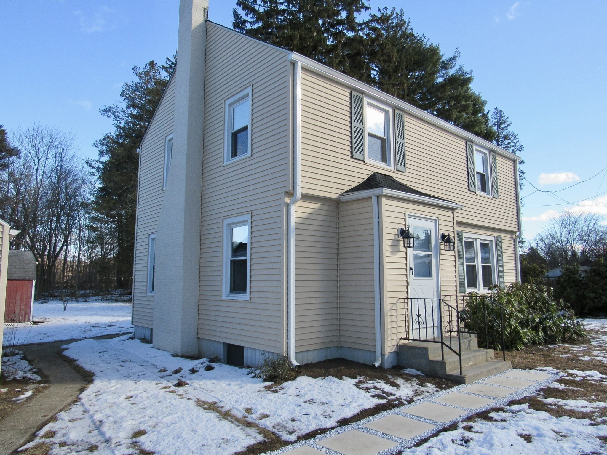424 Chapin St, Ludlow, MA 01056 - Image 3