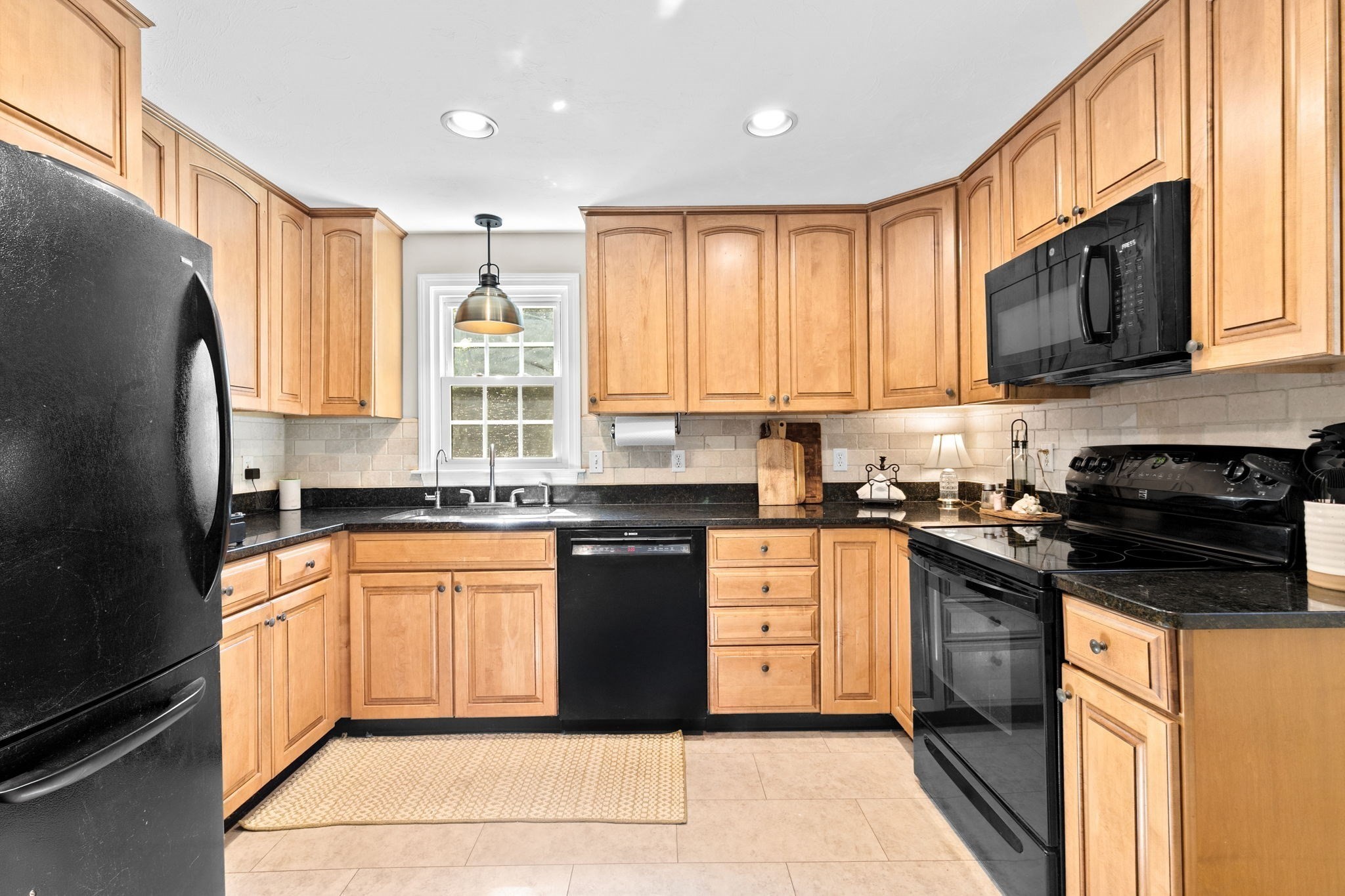 66 Maureen Way, Plymouth, MA 02360 - Image 5