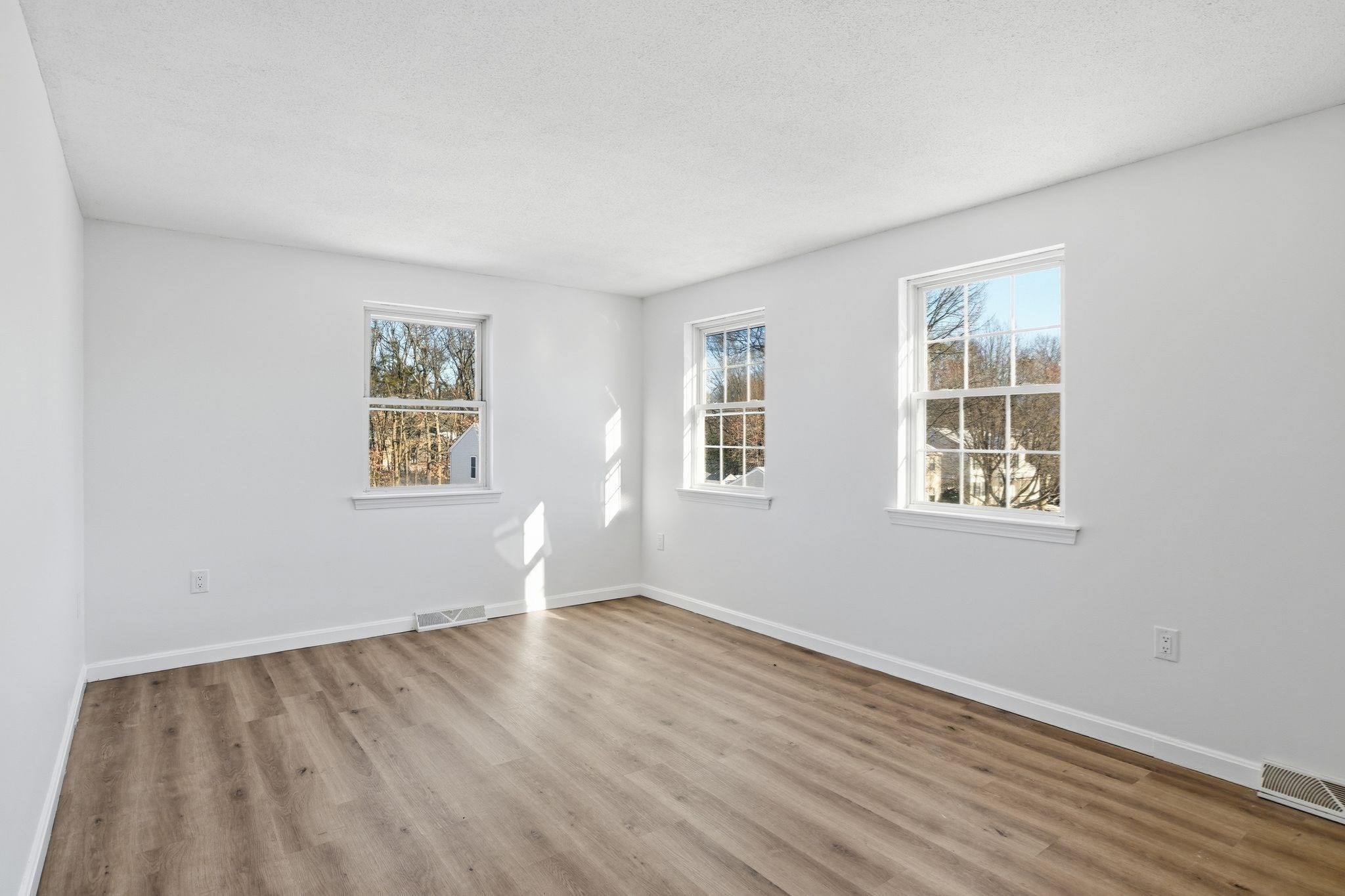 22 Pheasant Drive, Springfield, MA 01119 - Image 32