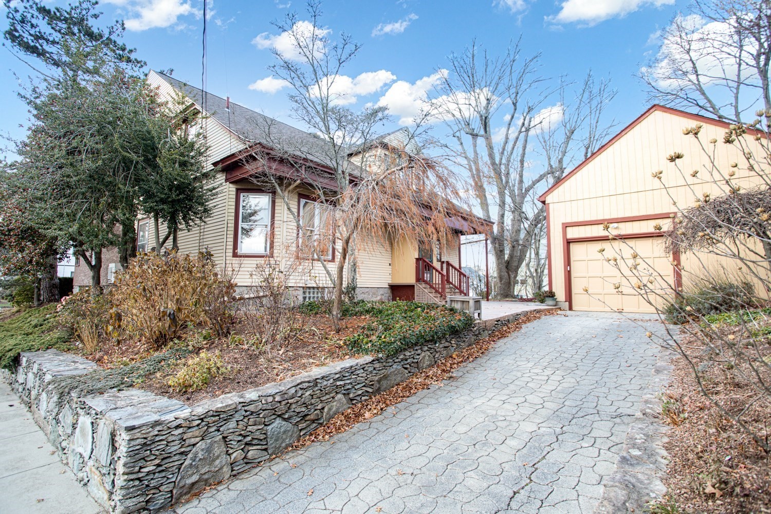 1231 Robeson St, Fall River, MA 02720 - Image 4