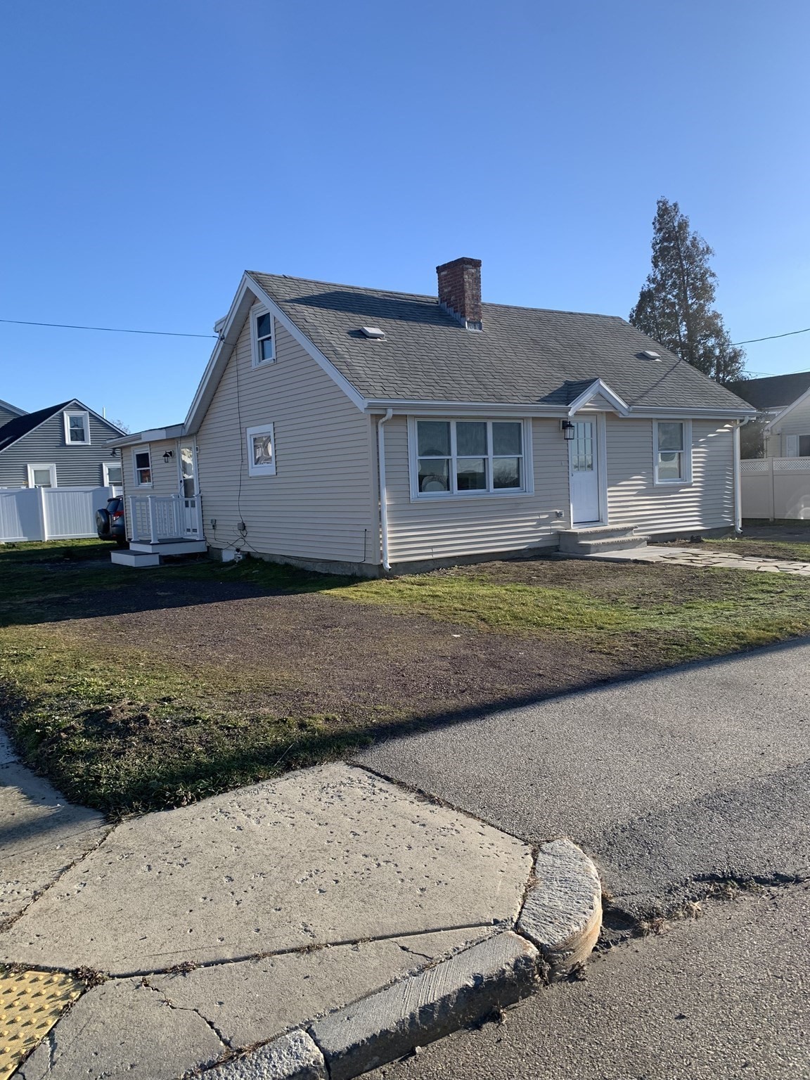 123 Mills Ave, Revere, MA 02151 - Image 1