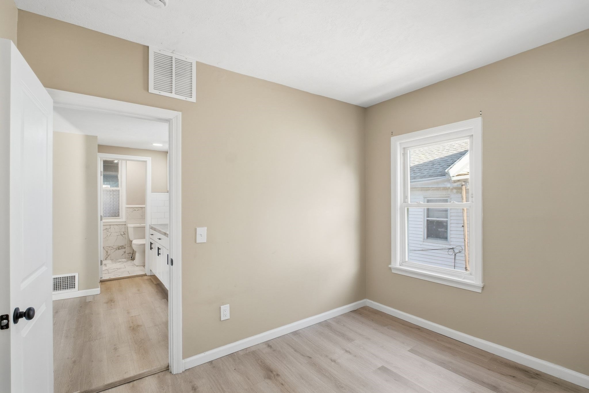 52 Osgood St, Springfield, MA 01107 - Image 22