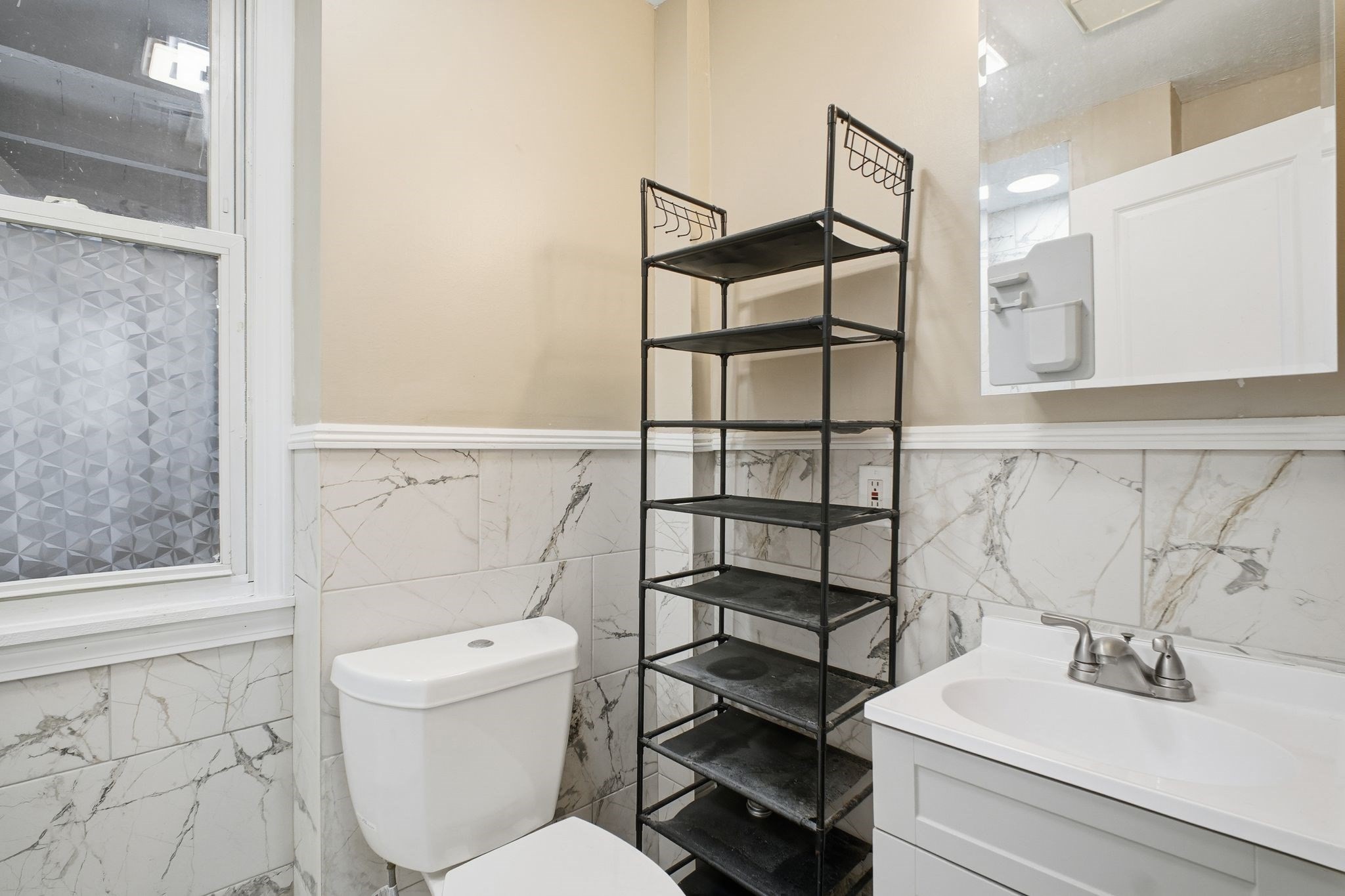 52 Osgood St, Springfield, MA 01107 - Image 26