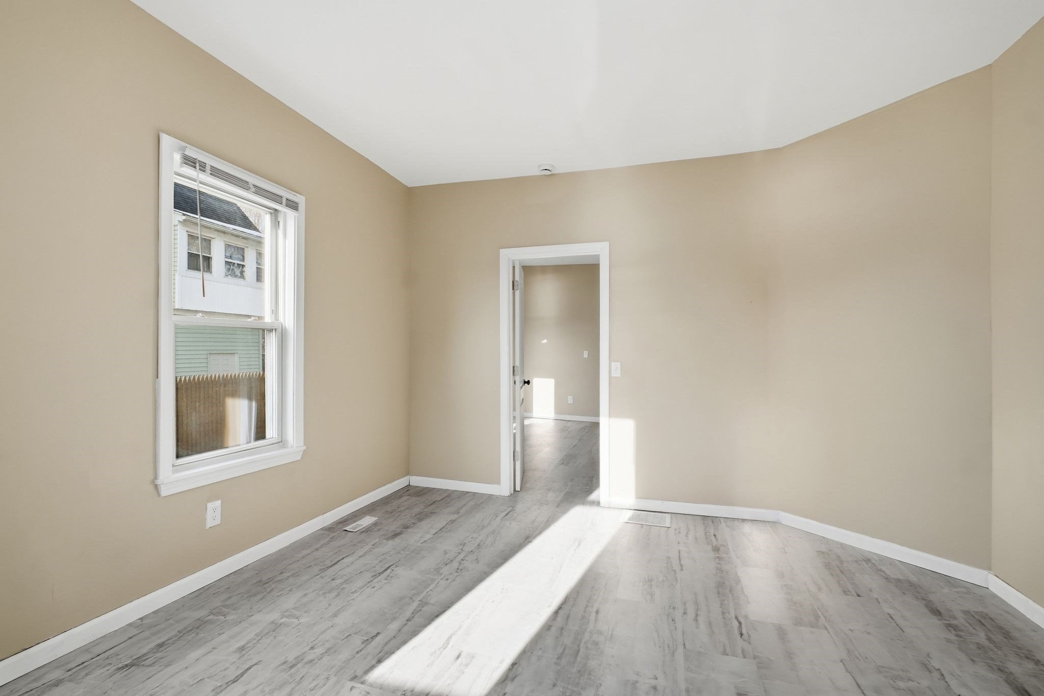 52 Osgood St, Springfield, MA 01107 - Image 10