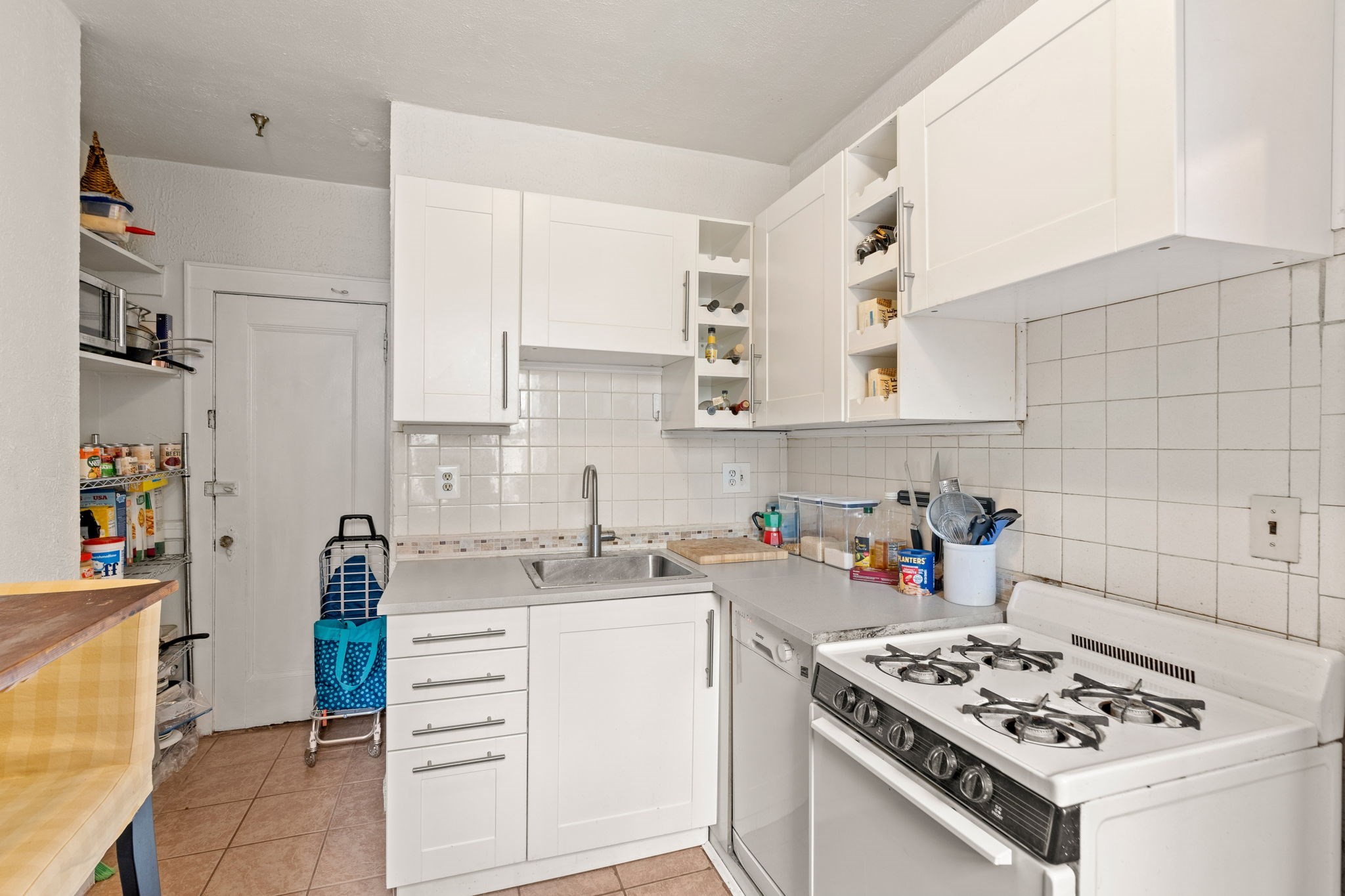 10 Jamaicaway Unit 8, Mission Hill, Boston, MA 02130 - Image 15