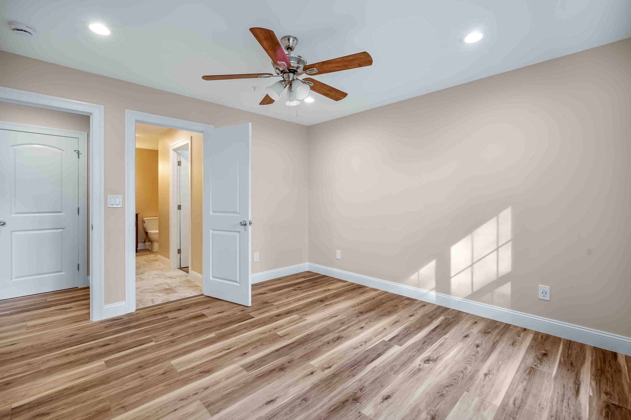 4 Sabrina Way Unit F, Agawam, MA 01001 - Image 33