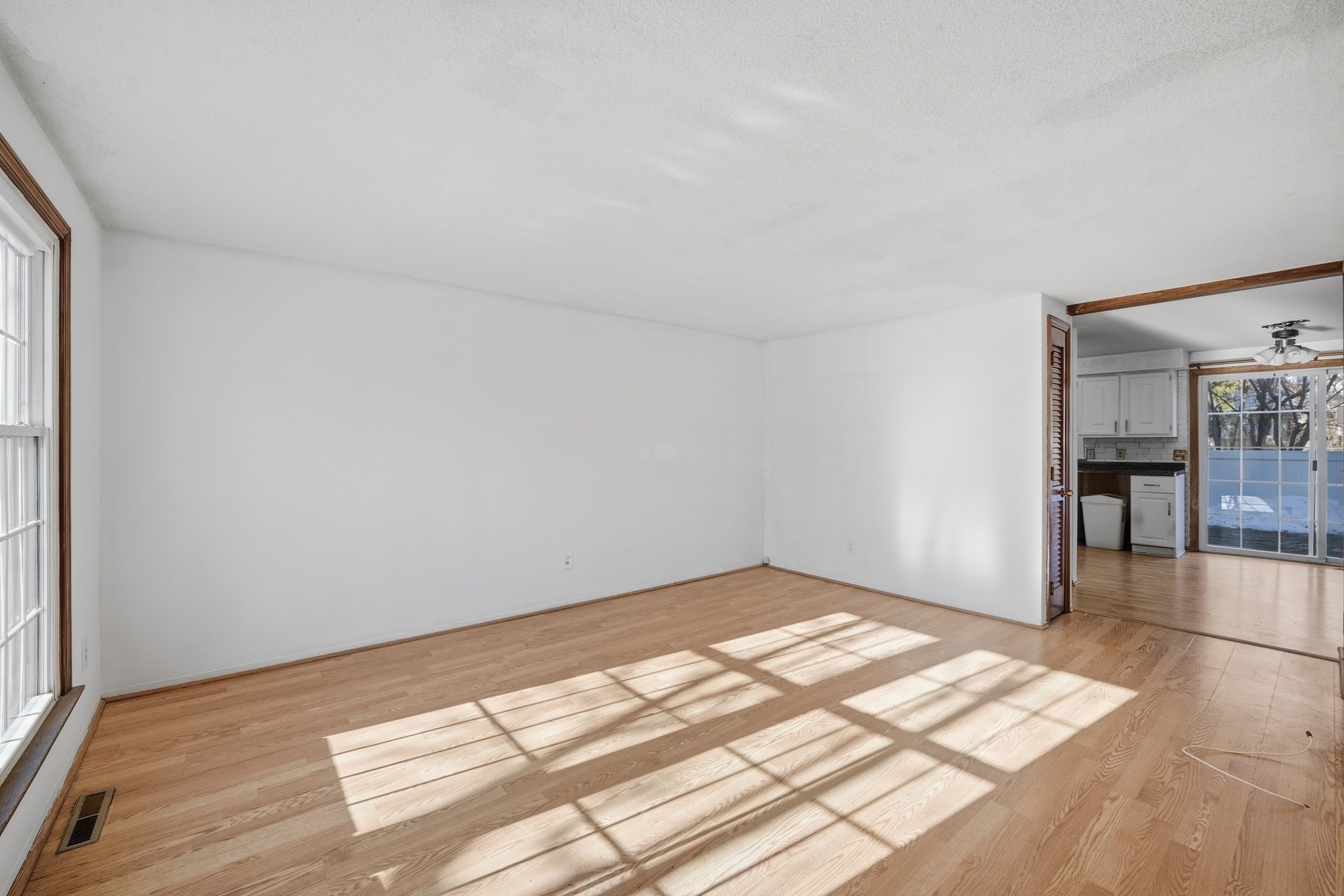 29 Plantation Dr Unit 29, Agawam, MA 01001 - Image 3