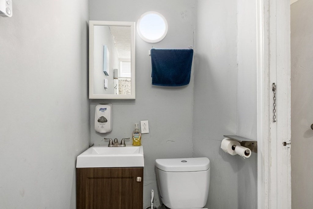 14 Hancock St, Worcester, MA 01610 - Image 24