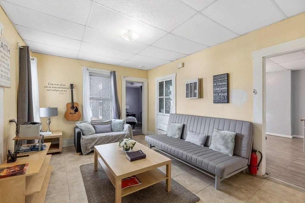 14 Hancock St, Worcester, MA 01610 - Image 27