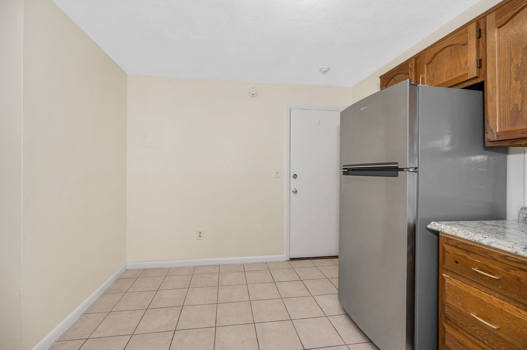 311 Pawtucket Blvd Unit 9, Lowell, MA 01854 - Image 12