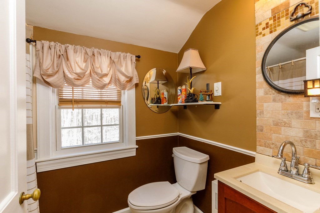 46 Bickford Hill Road, Gardner, MA 01440 - Image 9