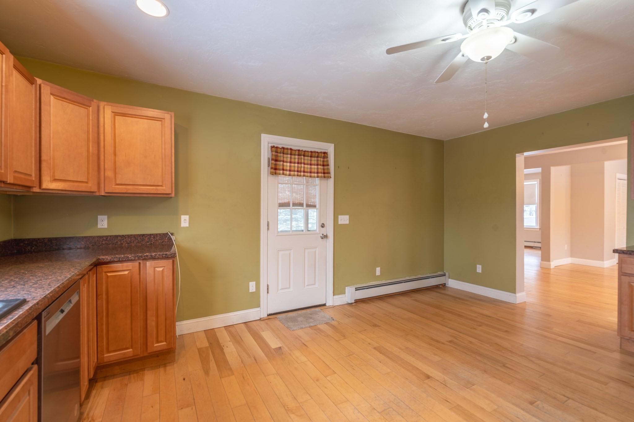 808 South St, Fitchburg, MA 01420 - Image 13