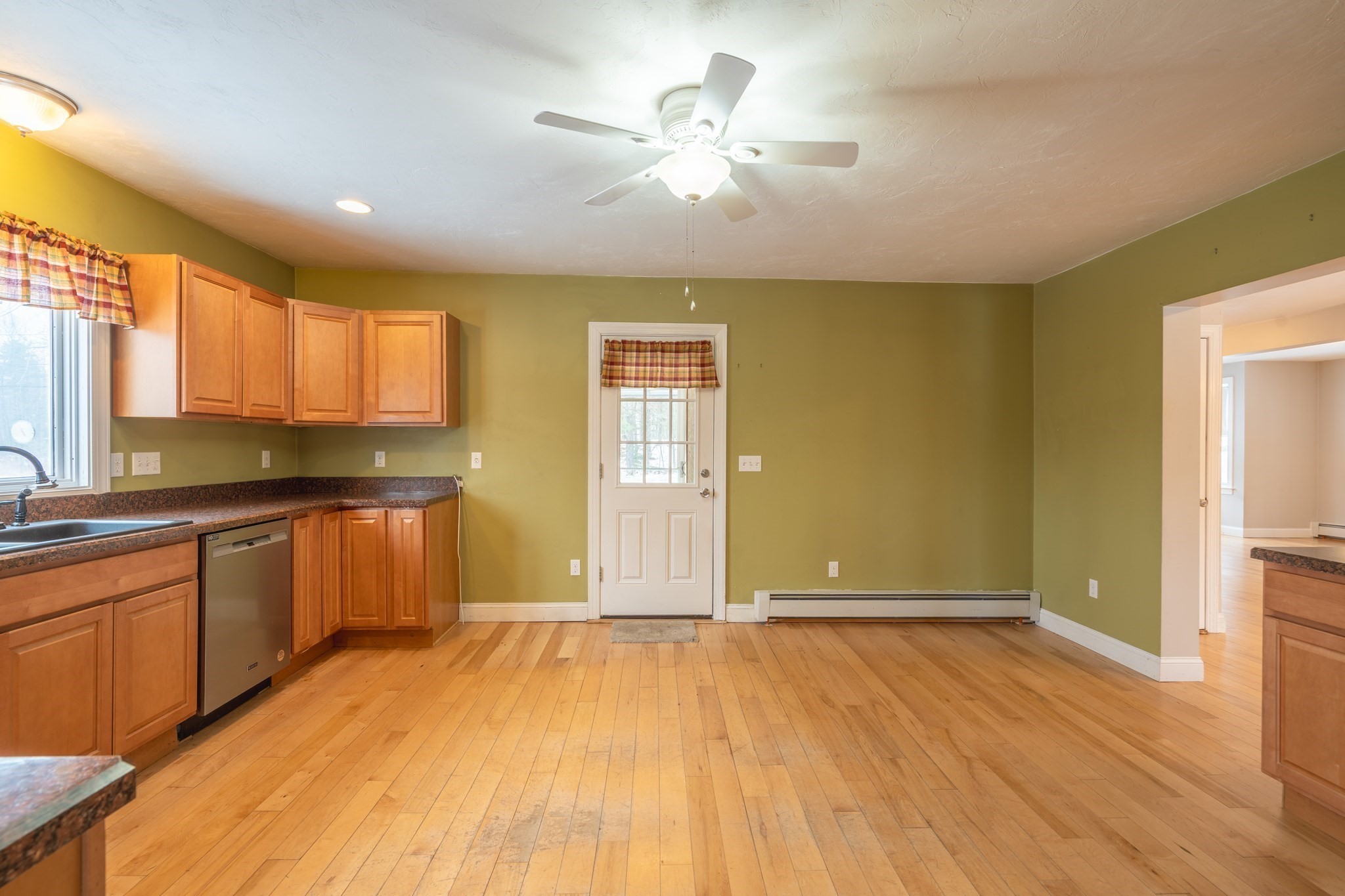 808 South St, Fitchburg, MA 01420 - Image 14