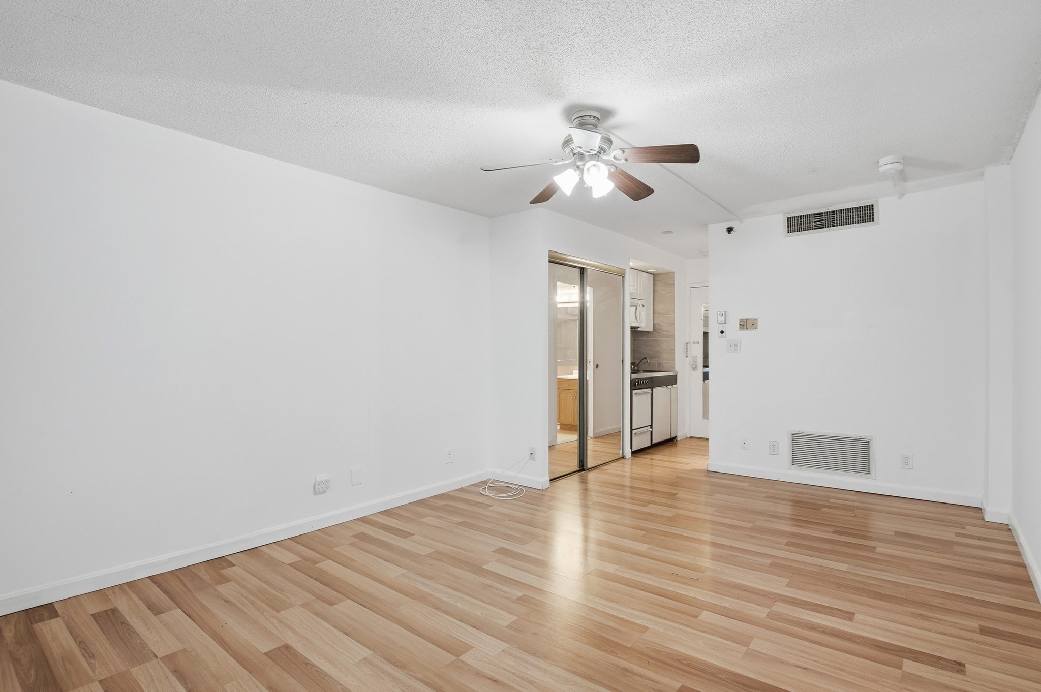 70 Southbridge Street Unit 310, Worcester, MA 01608 - Image 10