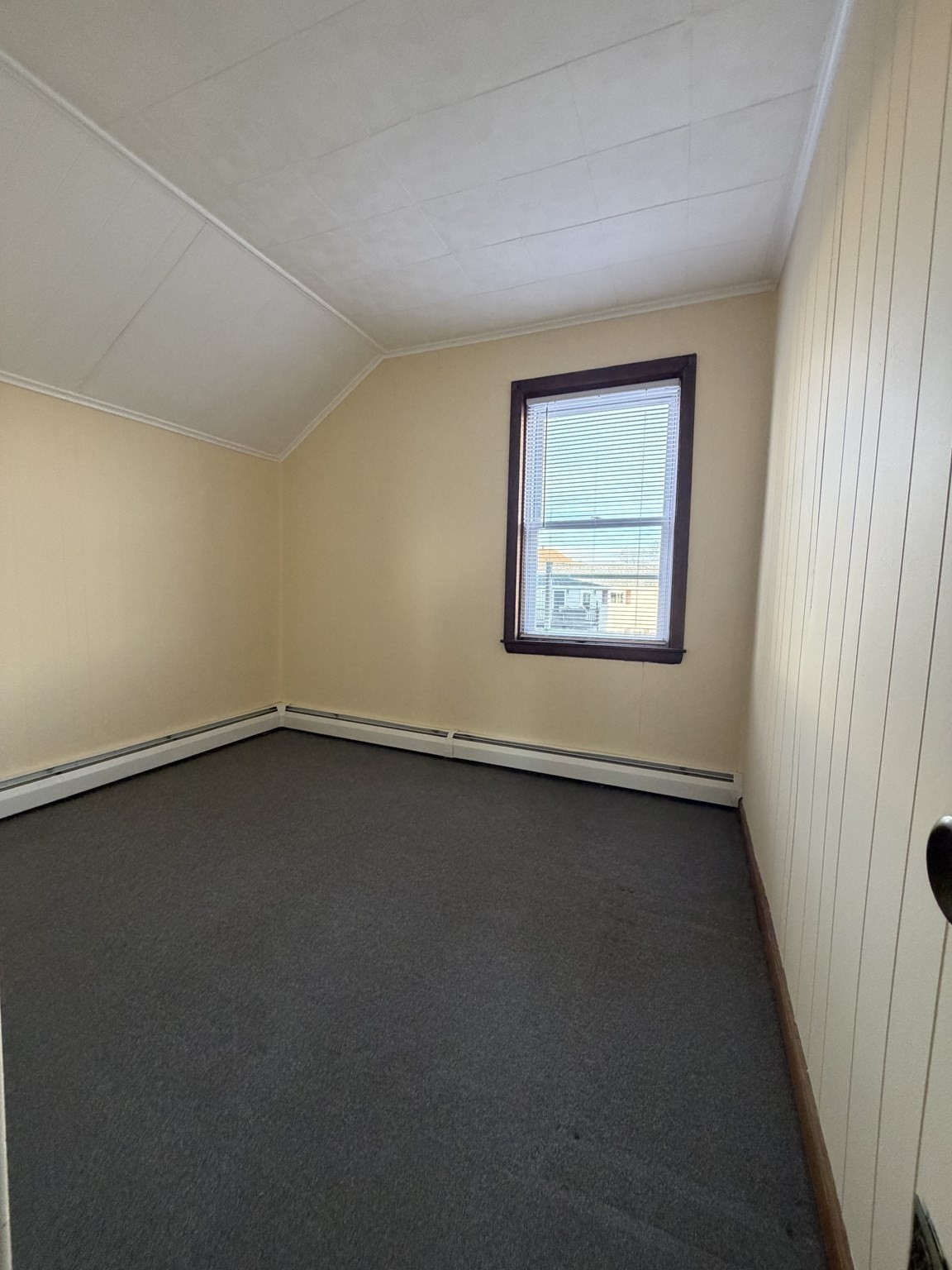 68 Cross St, Fall River, MA 02723 - Image 11