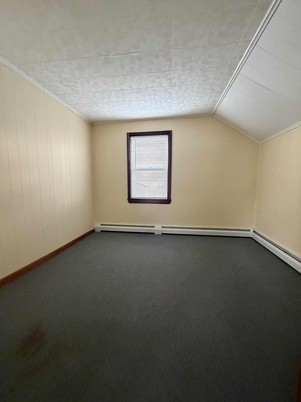 68 Cross St, Fall River, MA 02723 - Image 10