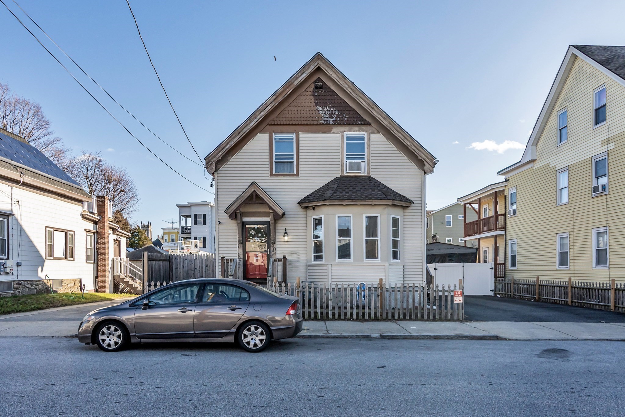 40 Chester St, Lawrence, MA 01843 - Image 2