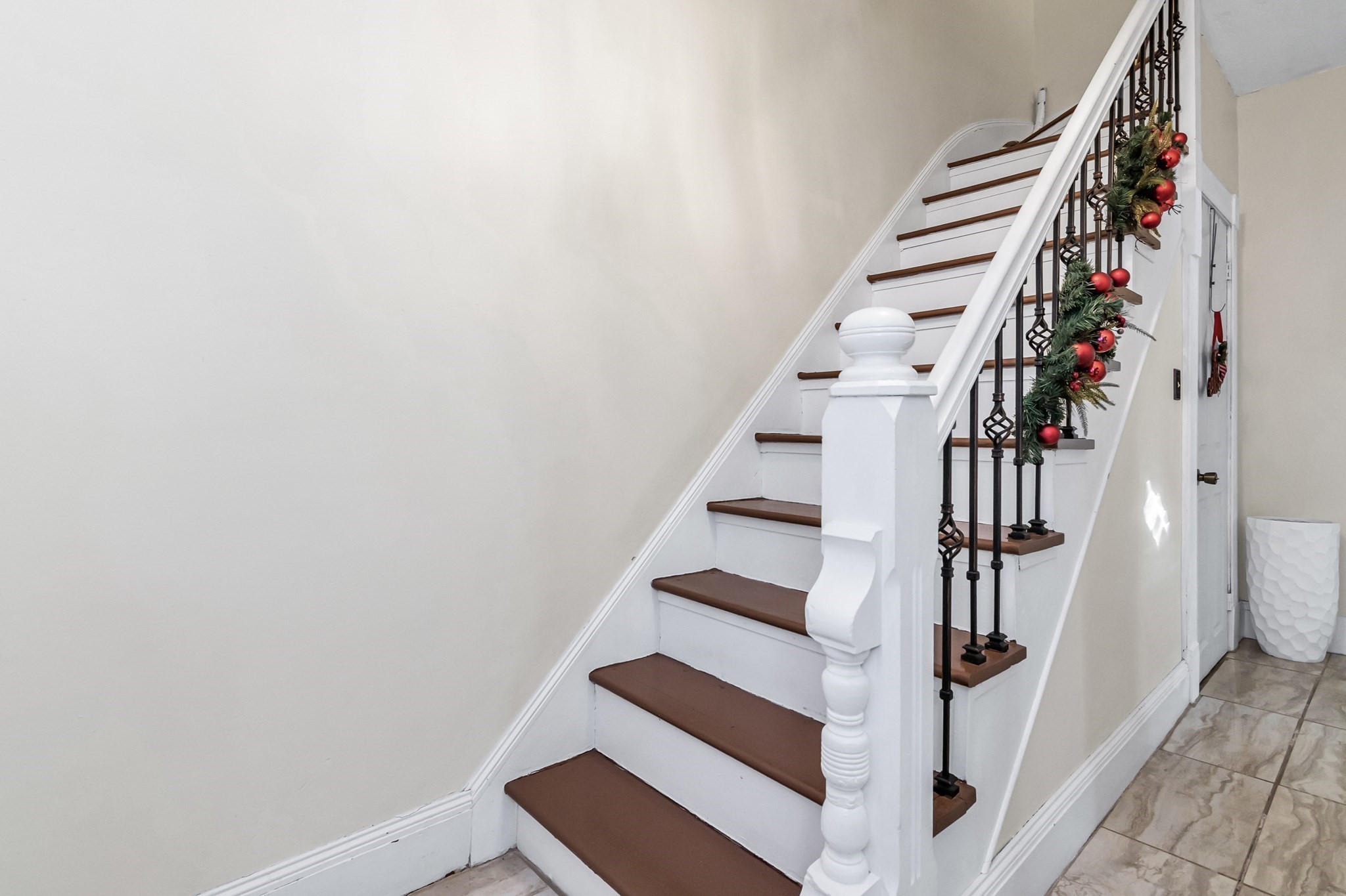 40 Chester St, Lawrence, MA 01843 - Image 6