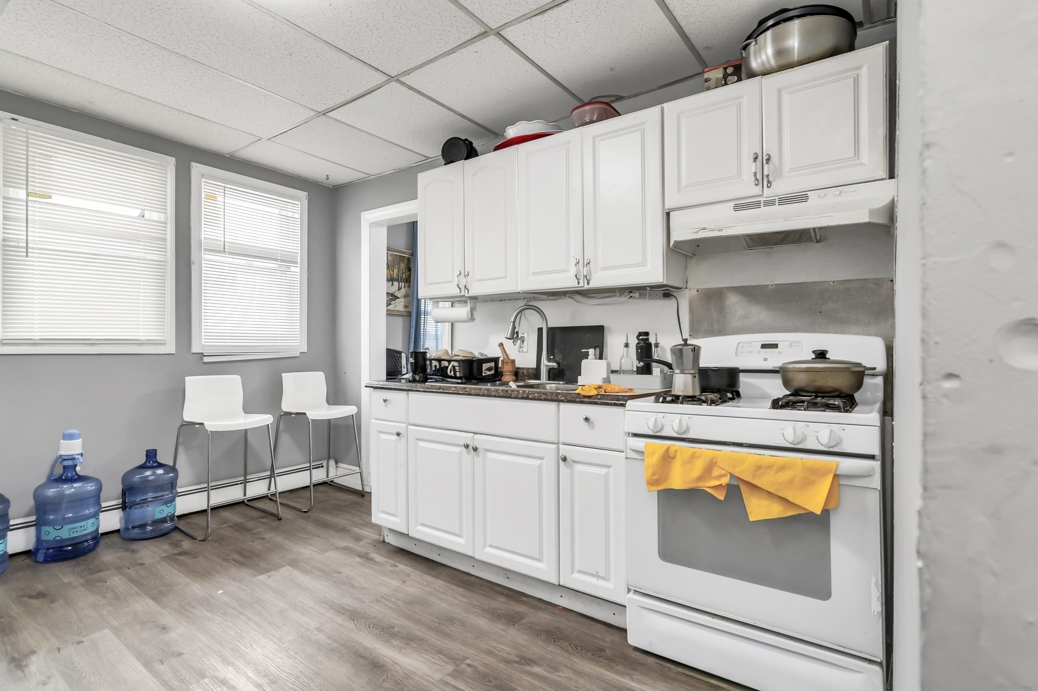 19 Oregon Ave, Lawrence, MA 01841 - Image 9