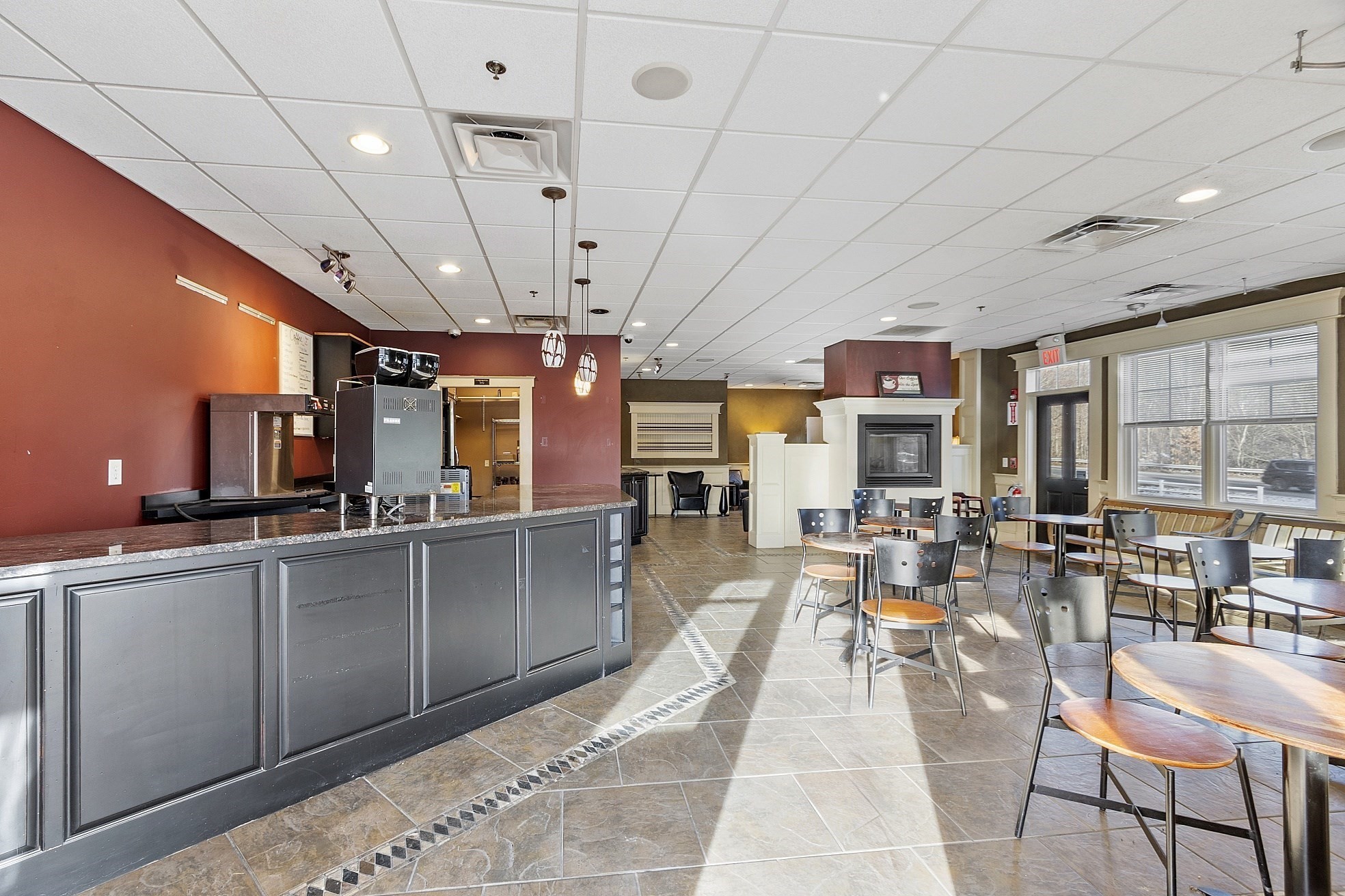 307 Grafton St, Shrewsbury, MA 01545 - Image 4