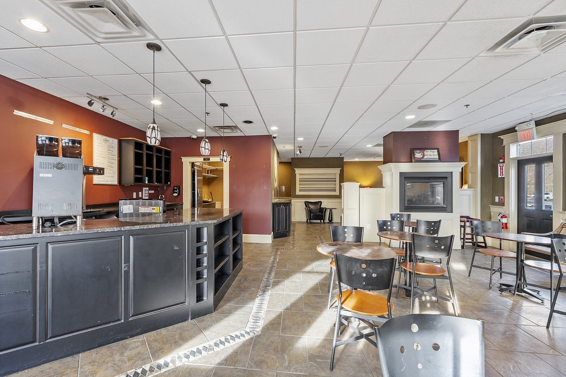 307 Grafton St, Shrewsbury, MA 01545 - Image 10