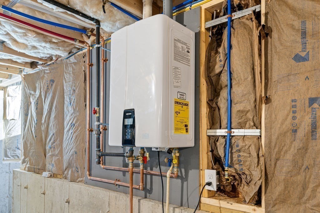 143 Meeson St, Fall River, MA 02724 - Image 38