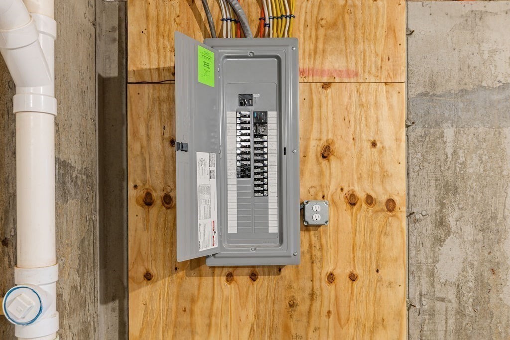 143 Meeson St, Fall River, MA 02724 - Image 40