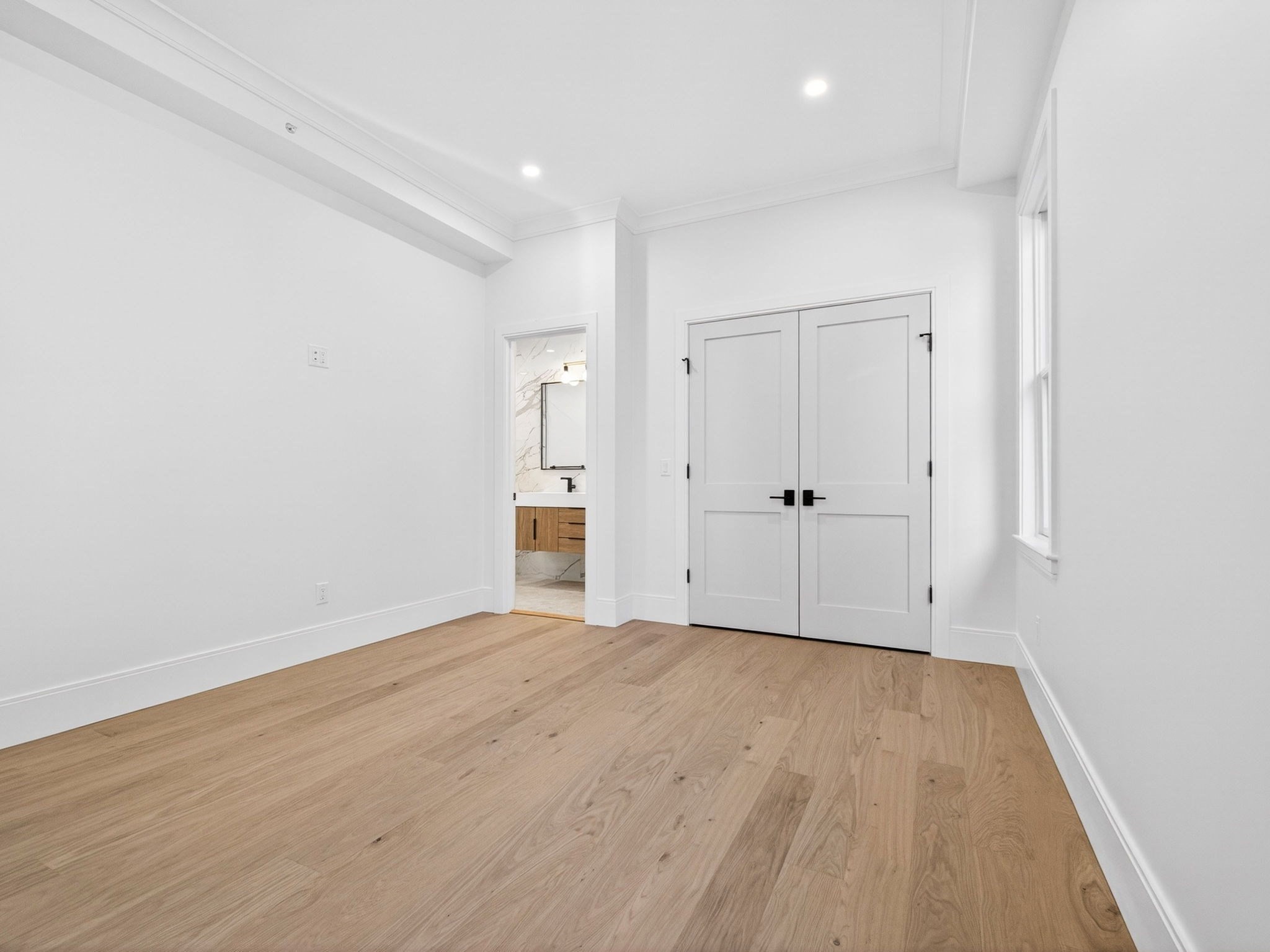 427 E 6th St Unit 1, South Boston, Boston, MA 02127 - Image 17