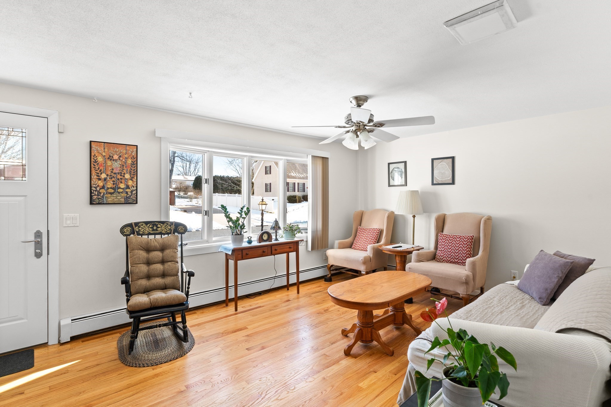 91 Knollwood Cir, Holyoke, MA 01040 - Image 11