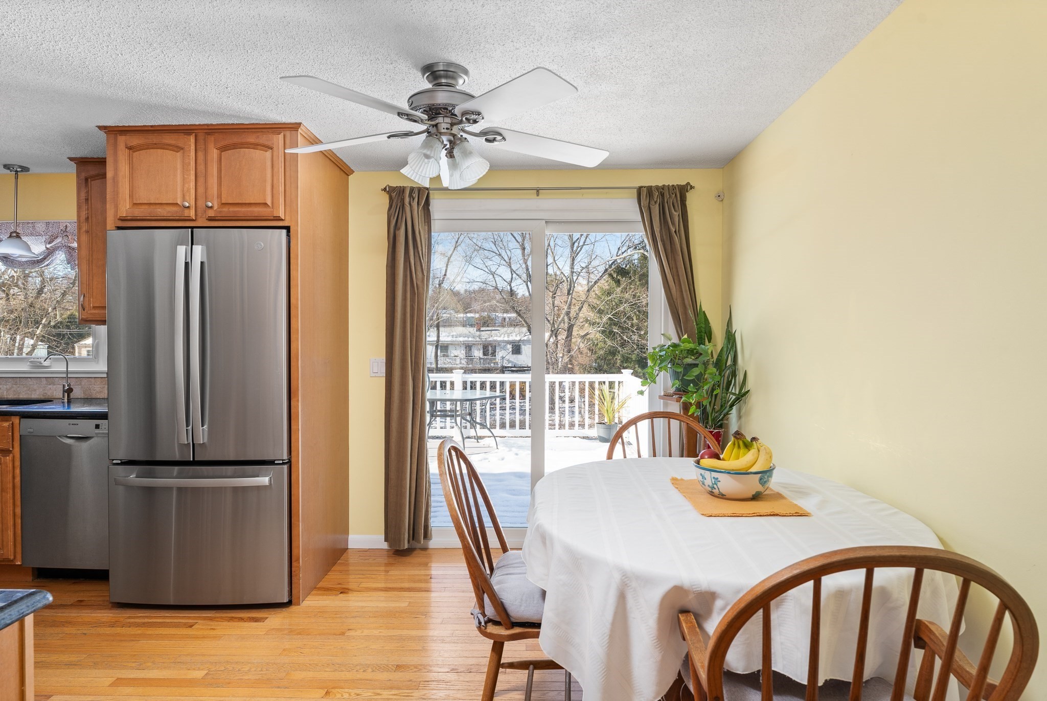91 Knollwood Cir, Holyoke, MA 01040 - Image 23