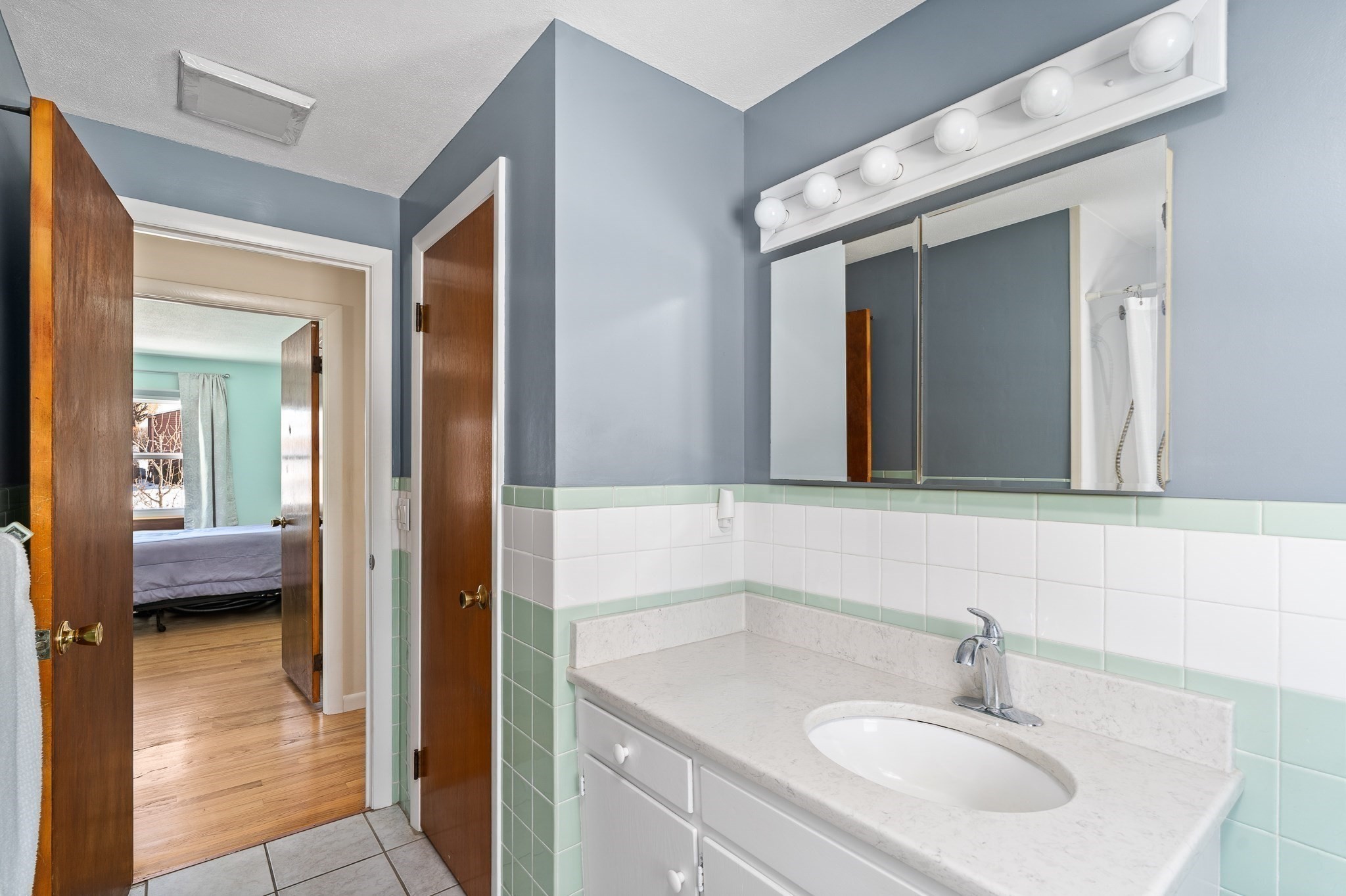 91 Knollwood Cir, Holyoke, MA 01040 - Image 28