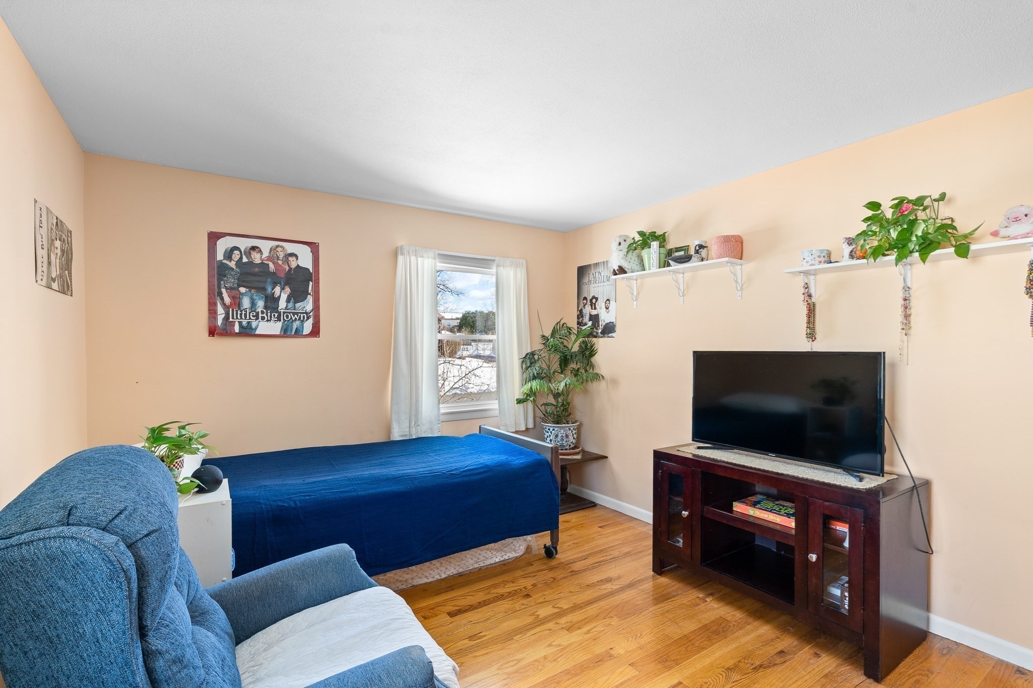 91 Knollwood Cir, Holyoke, MA 01040 - Image 30