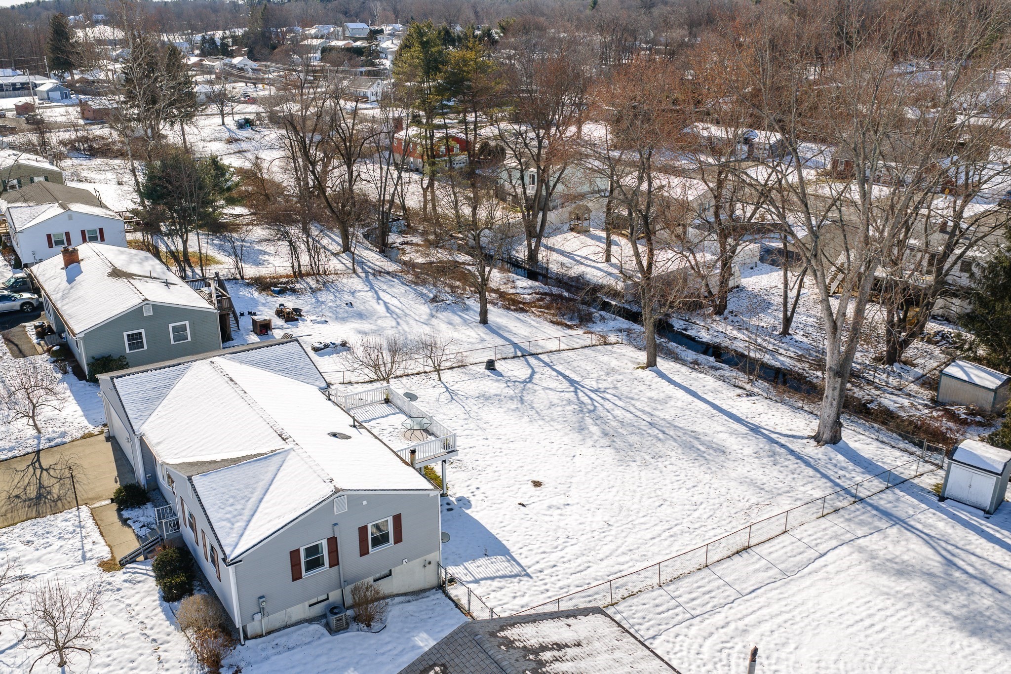 91 Knollwood Cir, Holyoke, MA 01040 - Image 7