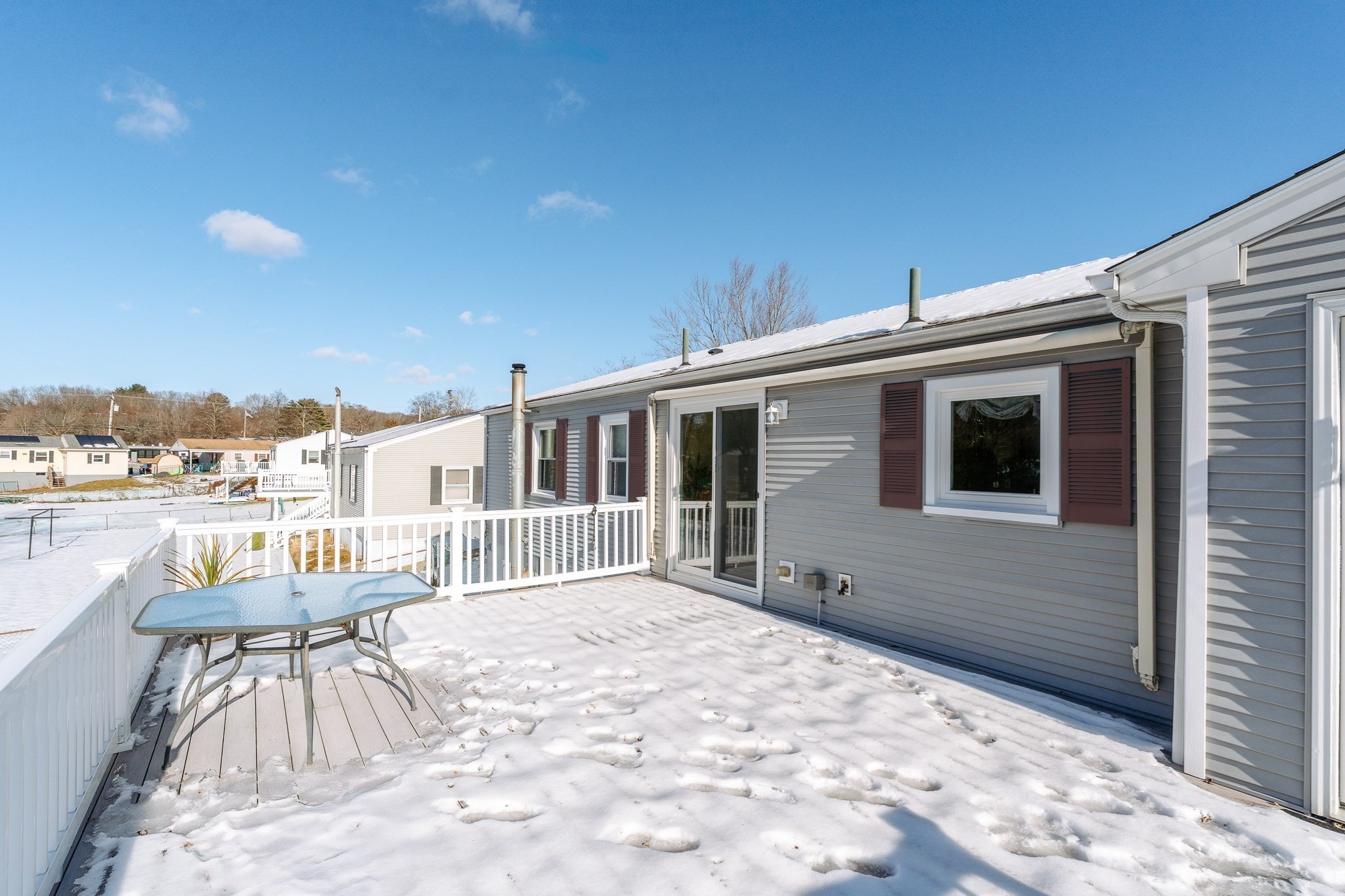 91 Knollwood Cir, Holyoke, MA 01040 - Image 10