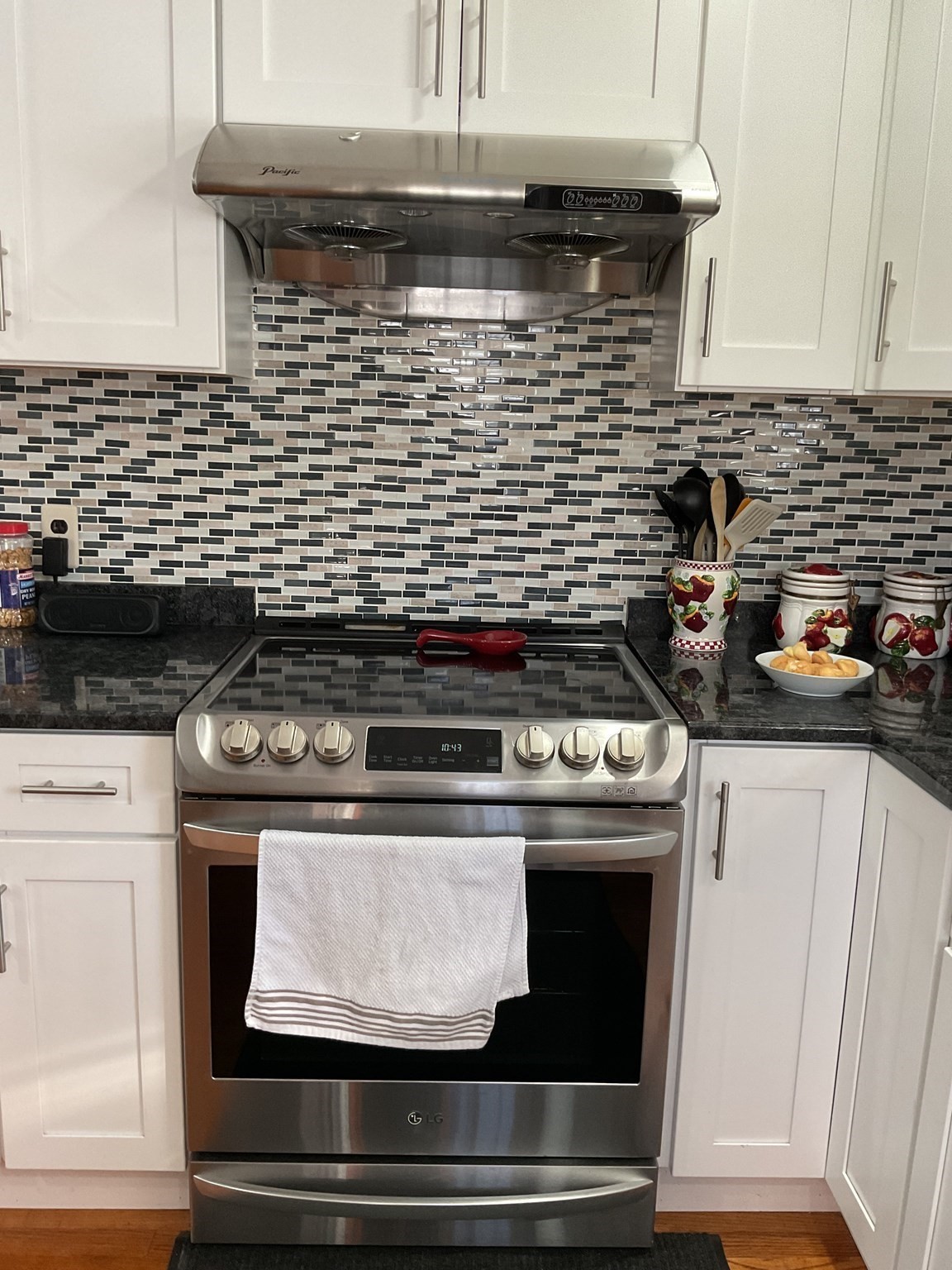 77 Christy Ave, Dracut, MA 01826 - Image 6