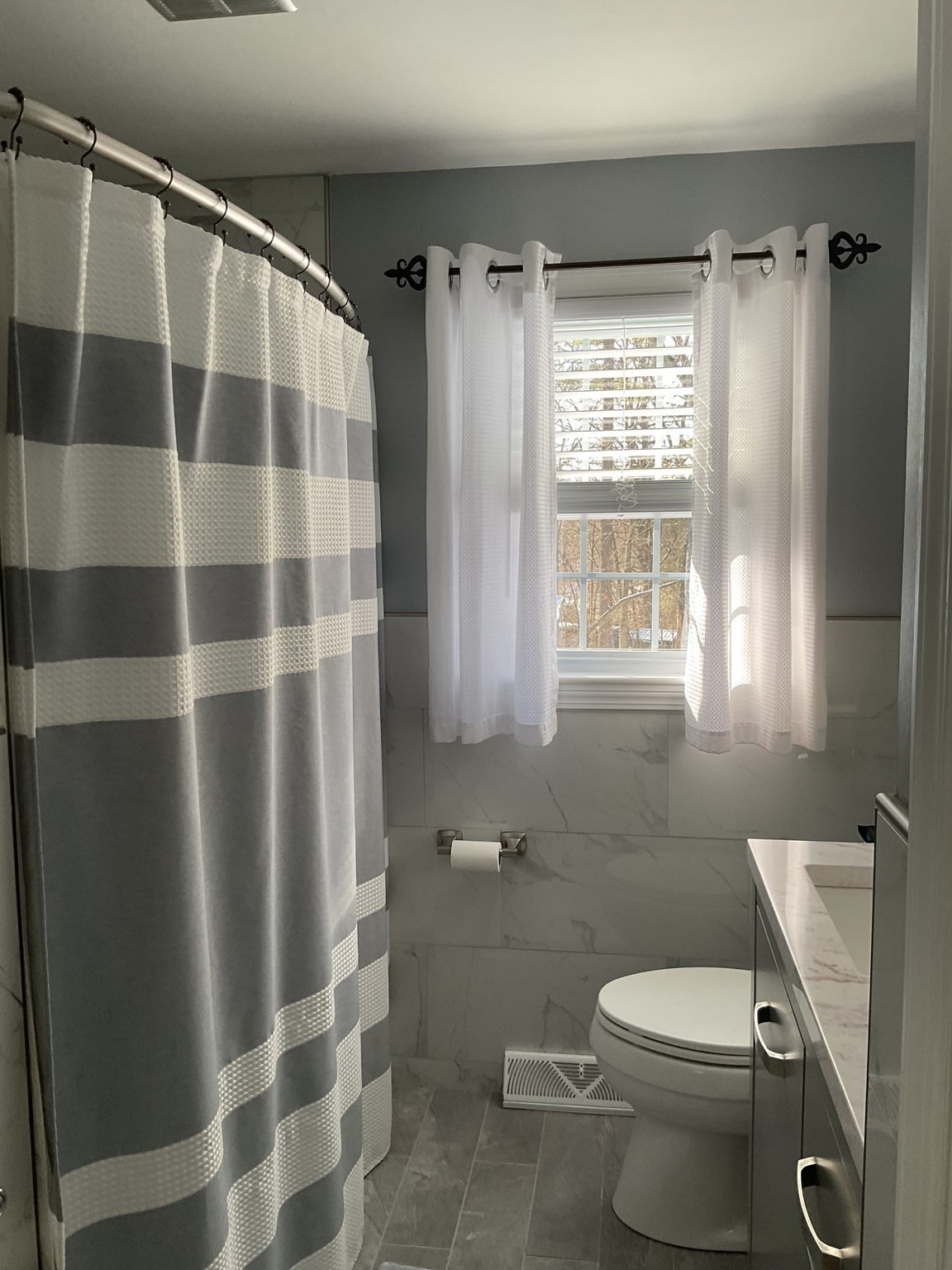 77 Christy Ave, Dracut, MA 01826 - Image 9