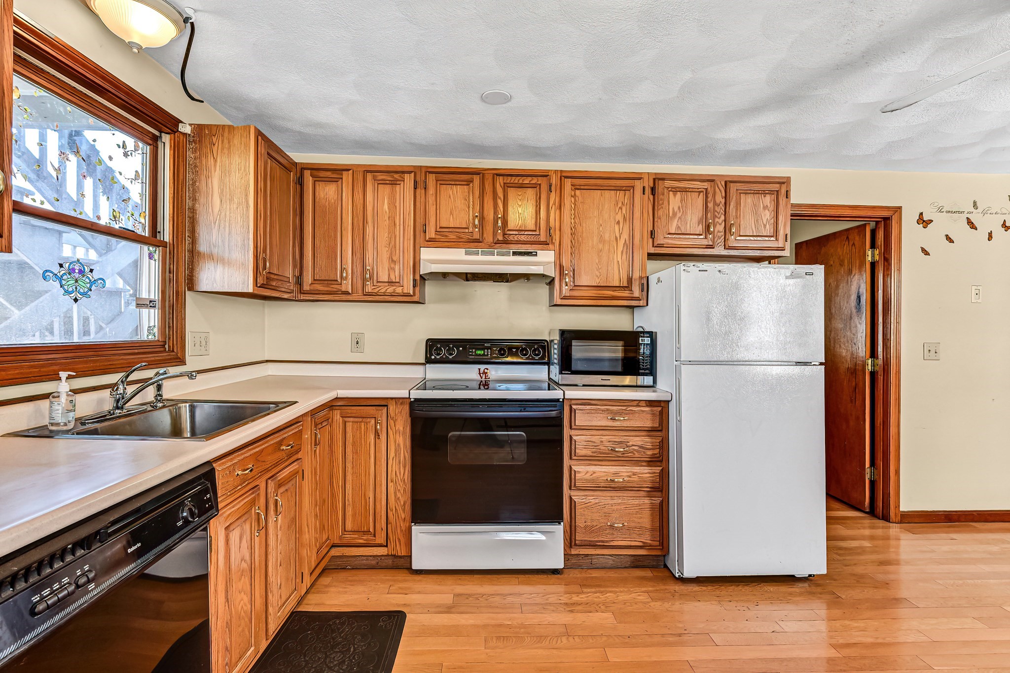 6 Christina Cir., Everett, MA 02149 - Image 13