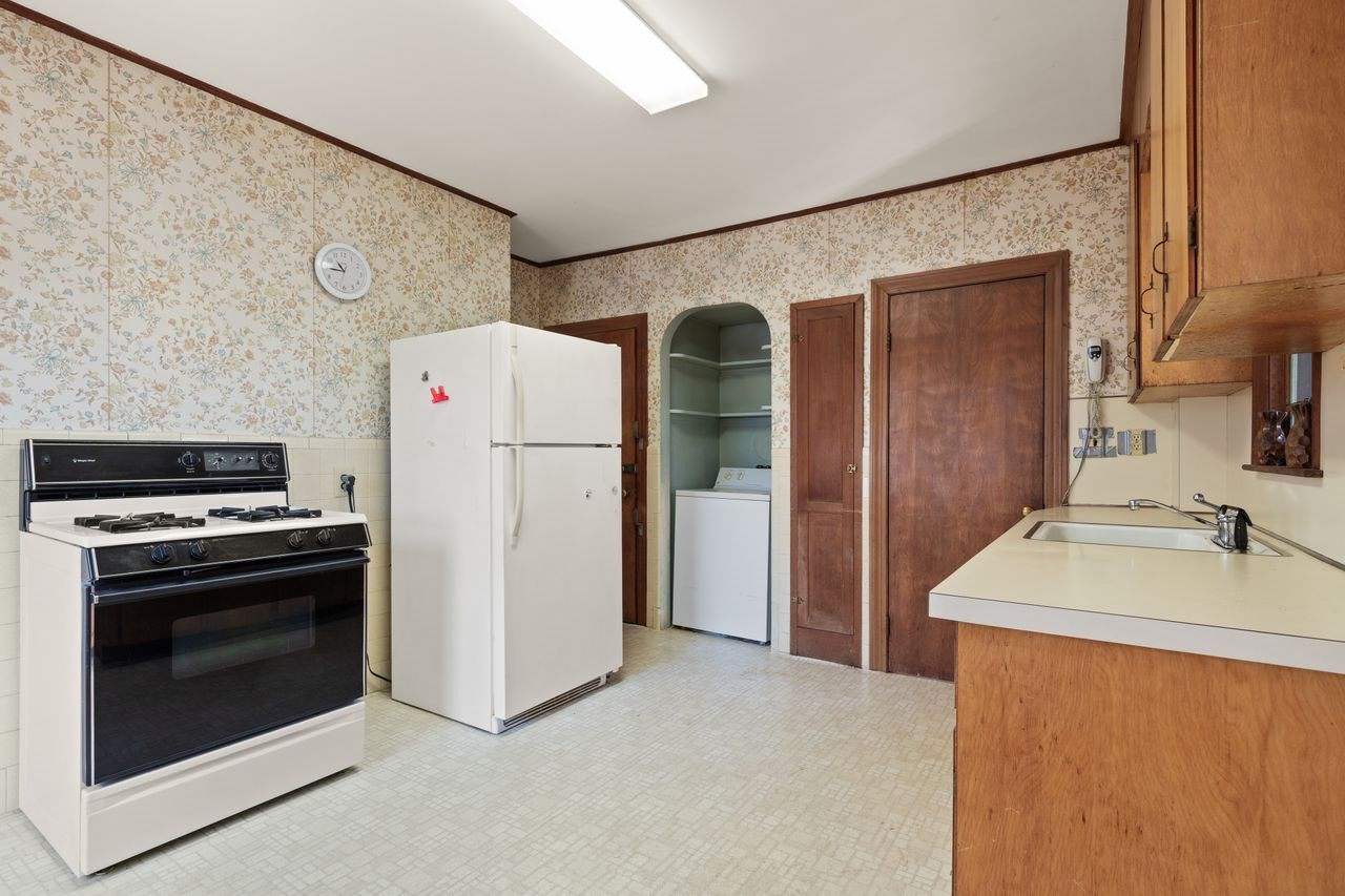 75 Van Winkle Street, Dorchester, Boston, MA 02124 - Image 20