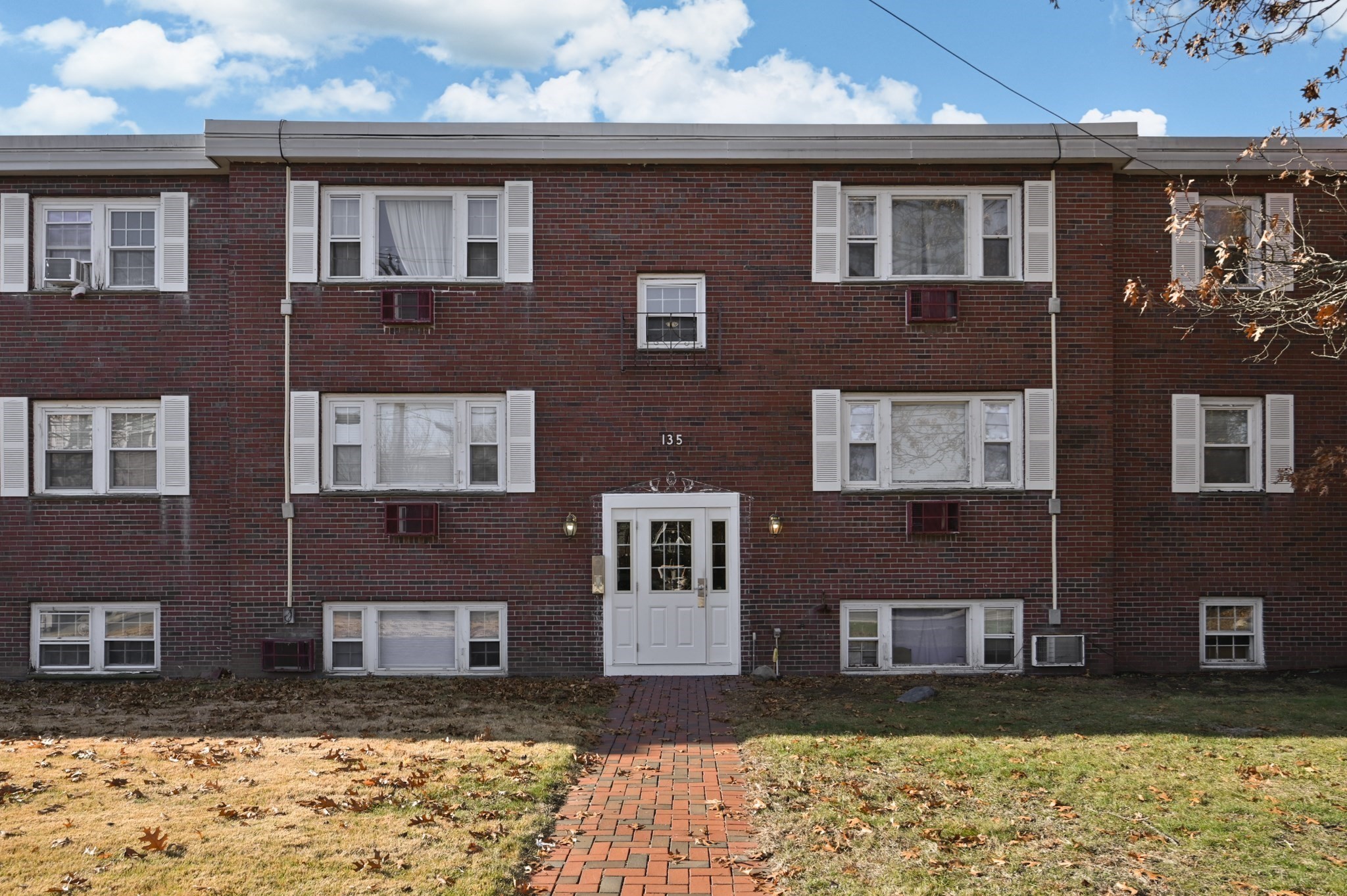 135 Willard St Unit 8, Quincy, MA 02169