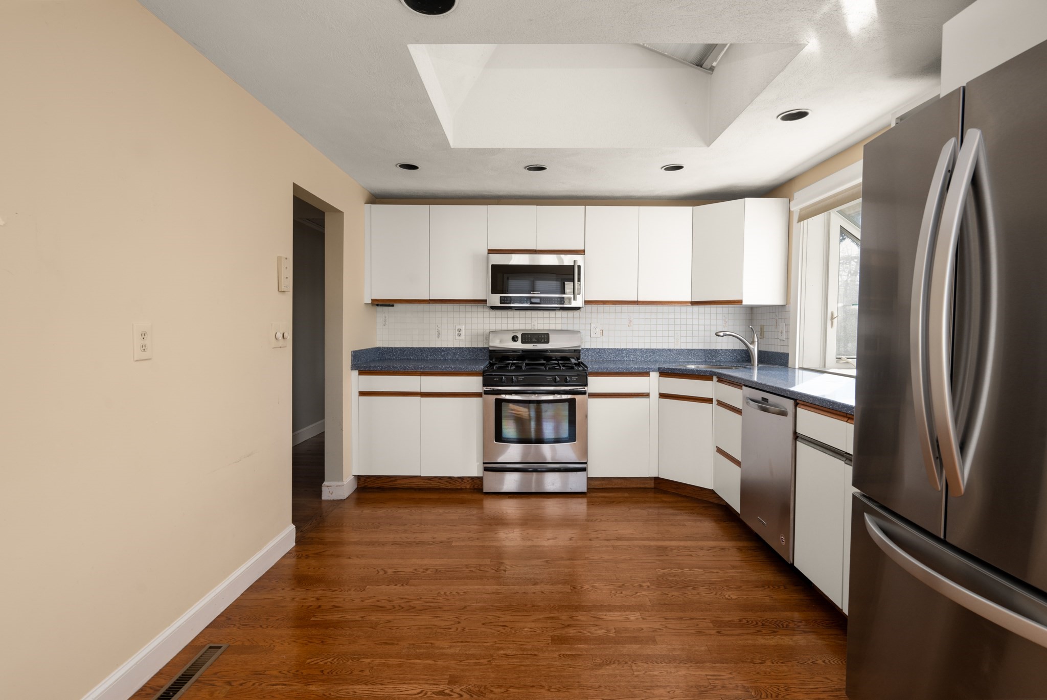 26 Arcadia Rd, Norwood, MA 02062 - Image 12