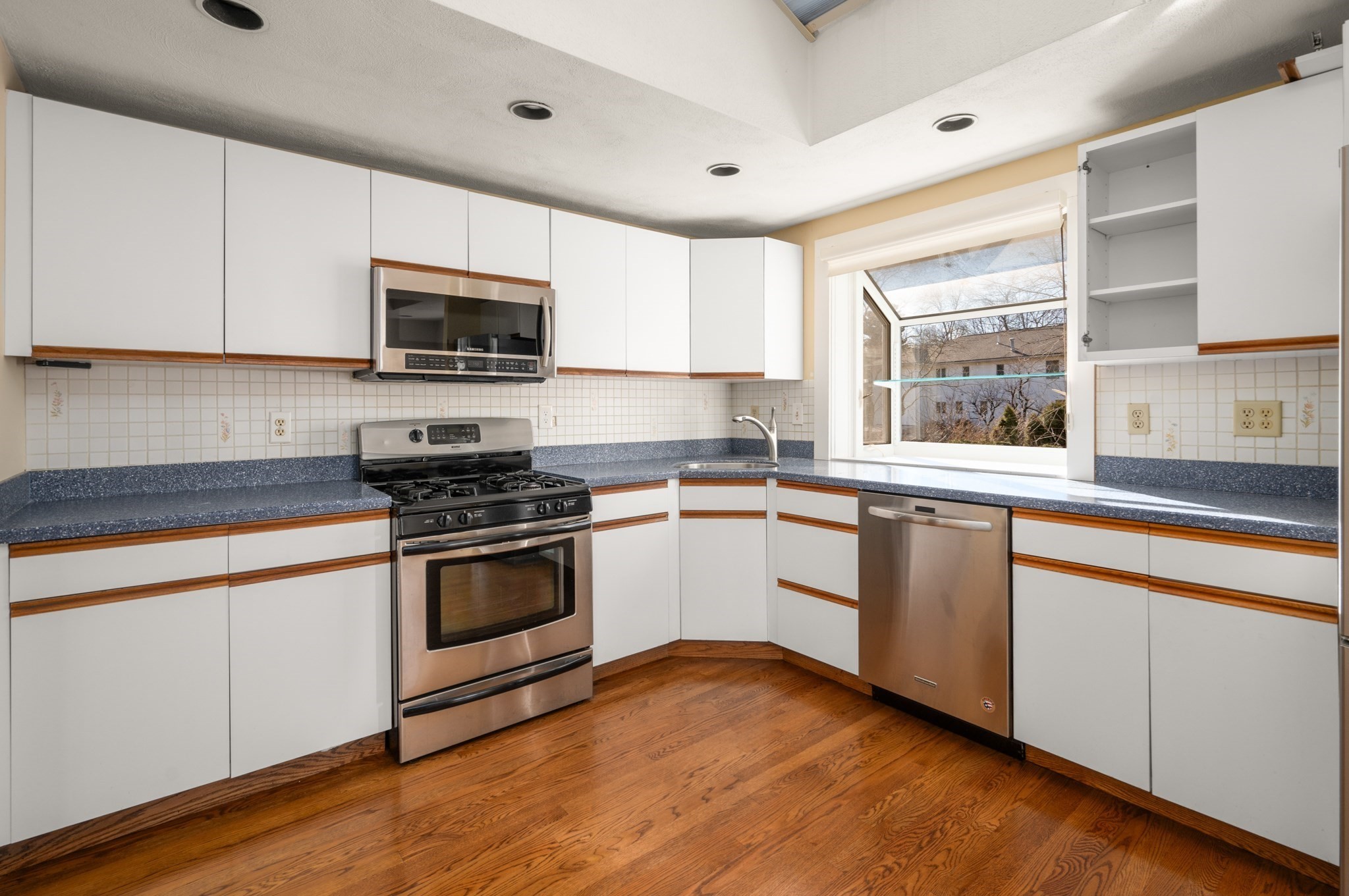 26 Arcadia Rd, Norwood, MA 02062 - Image 14