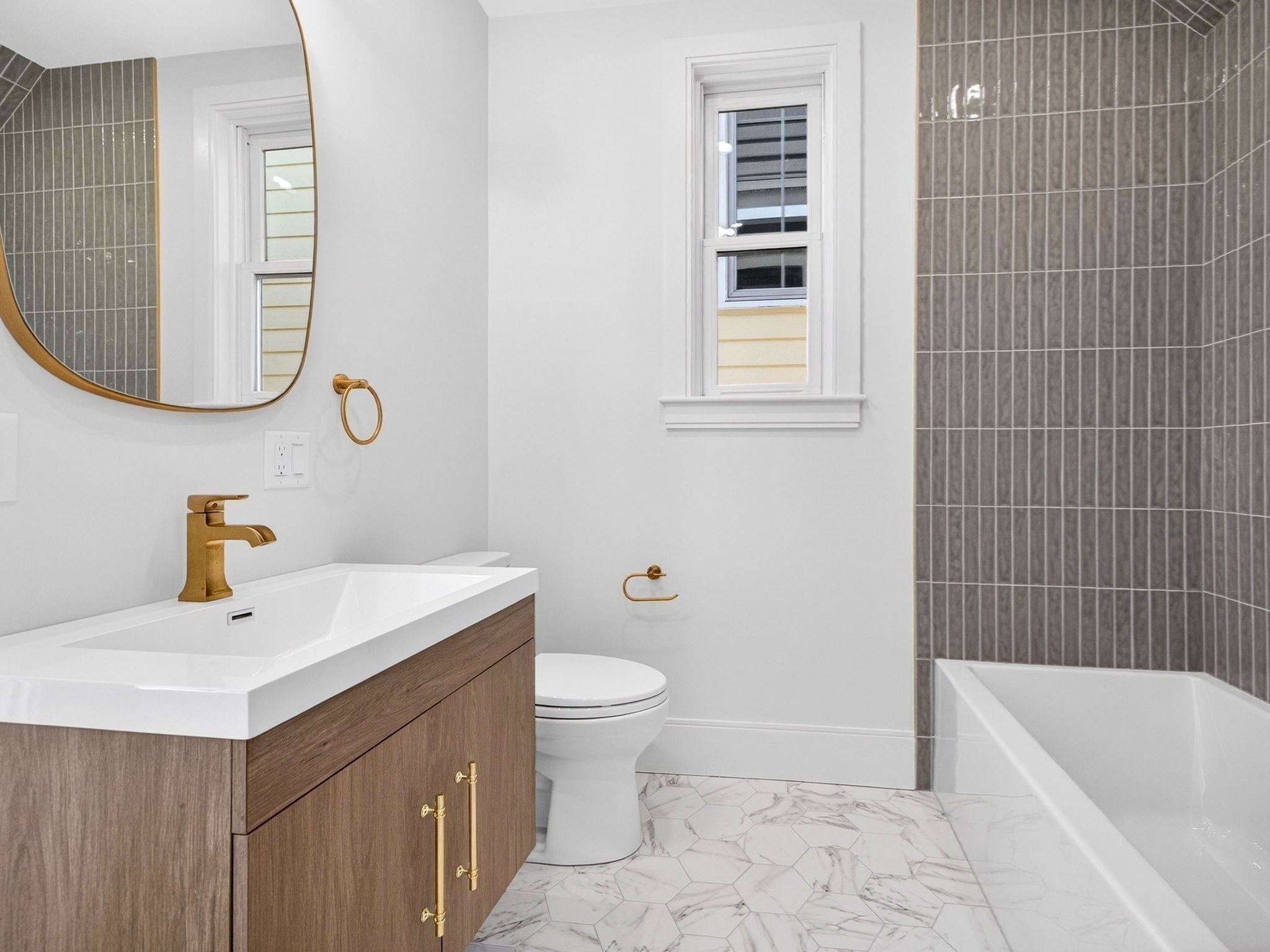 427 E 6th St Unit 3, South Boston, Boston, MA 02127 - Image 17