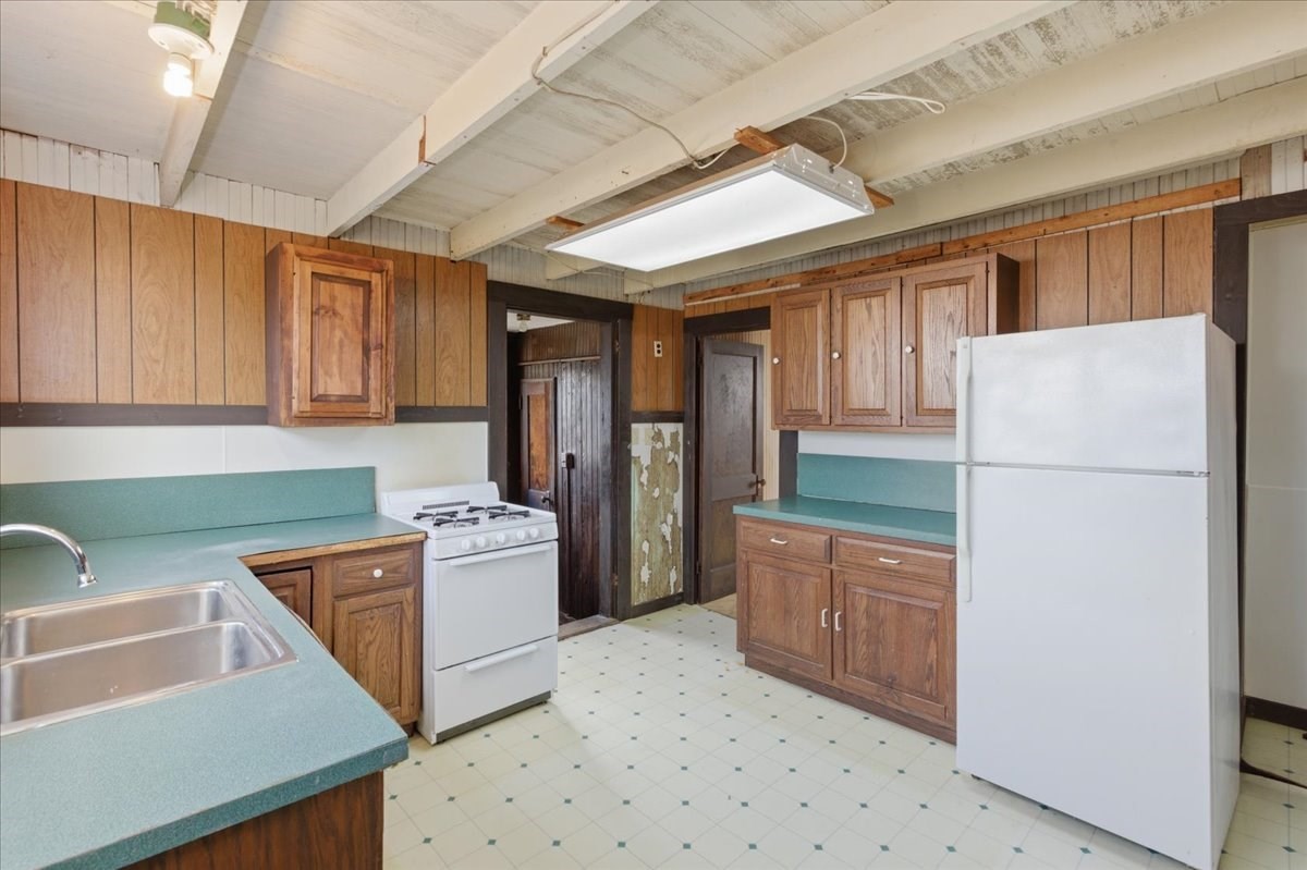 4 Columbus Ave, Yarmouth, MA 02673 - Image 12