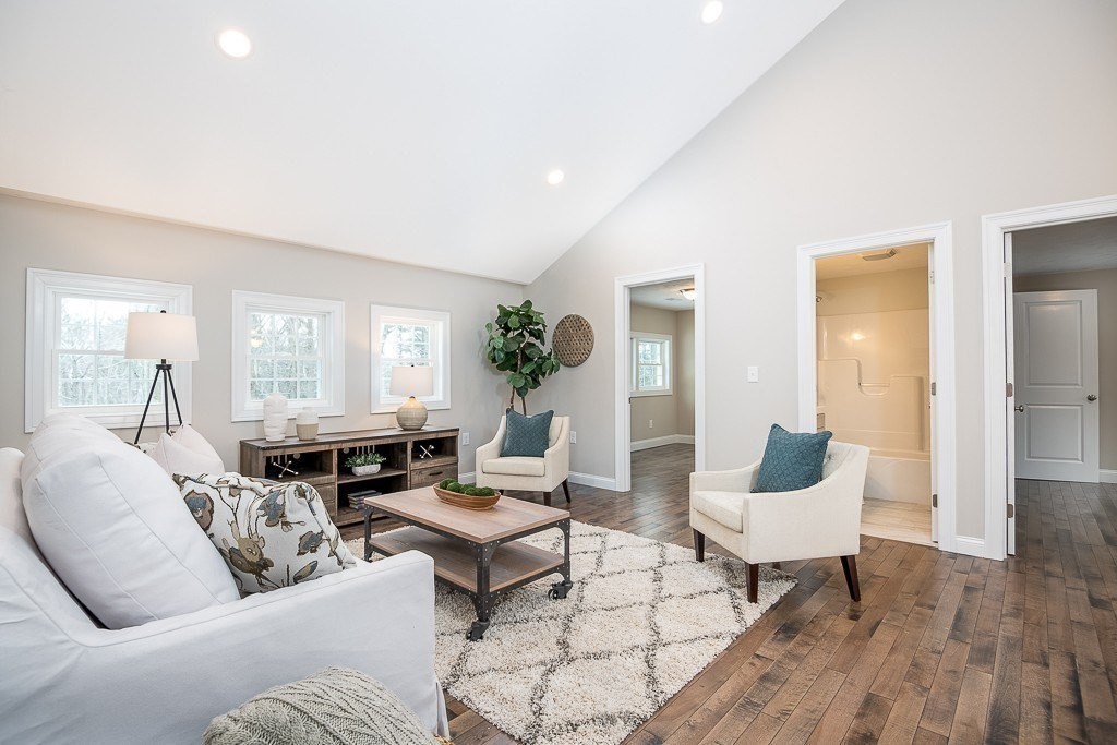 84 Kendall Rd, Holden, MA 01522 - Image 9