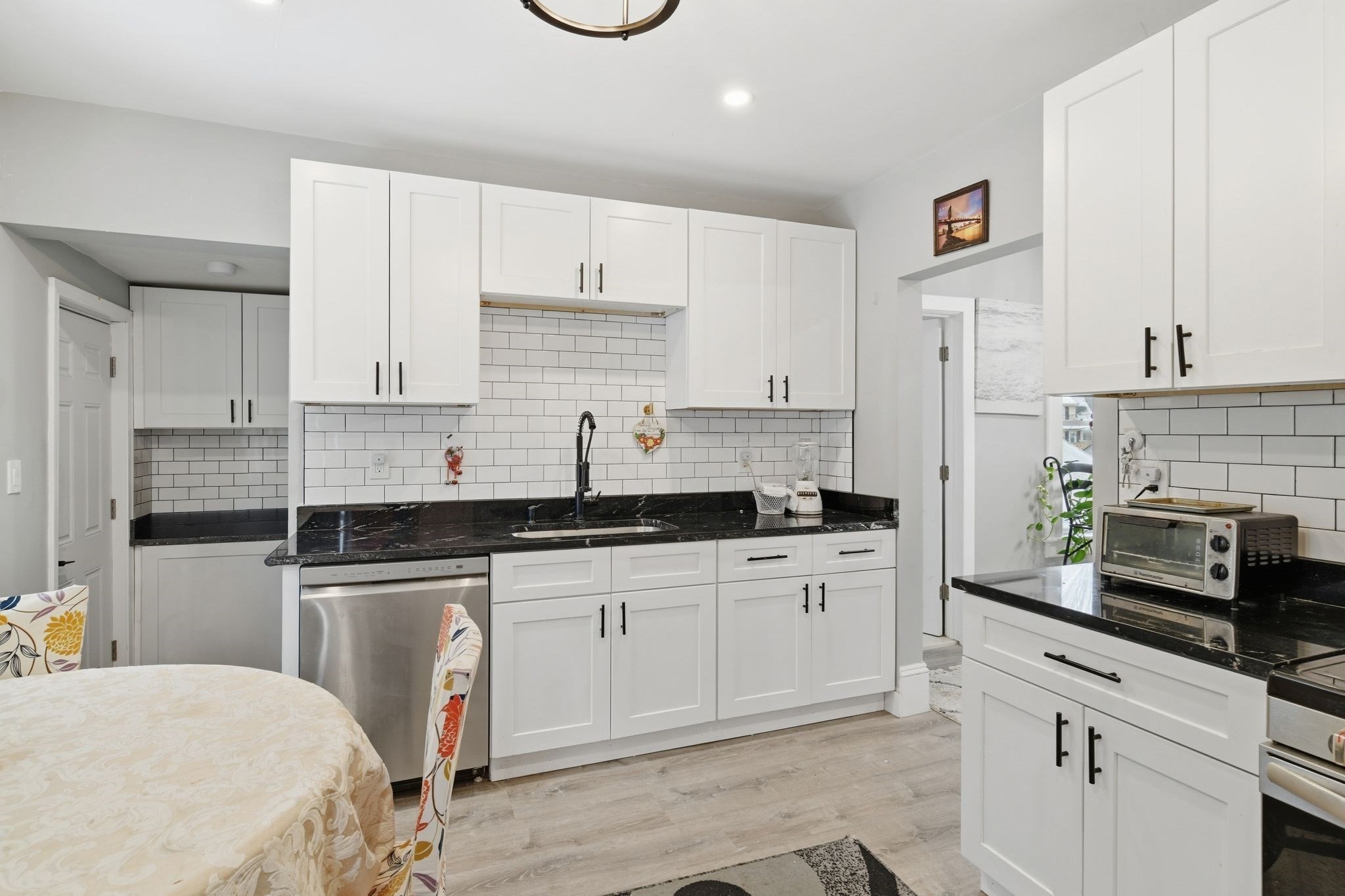 410 Allen St, Springfield, MA 01118 - Image 13