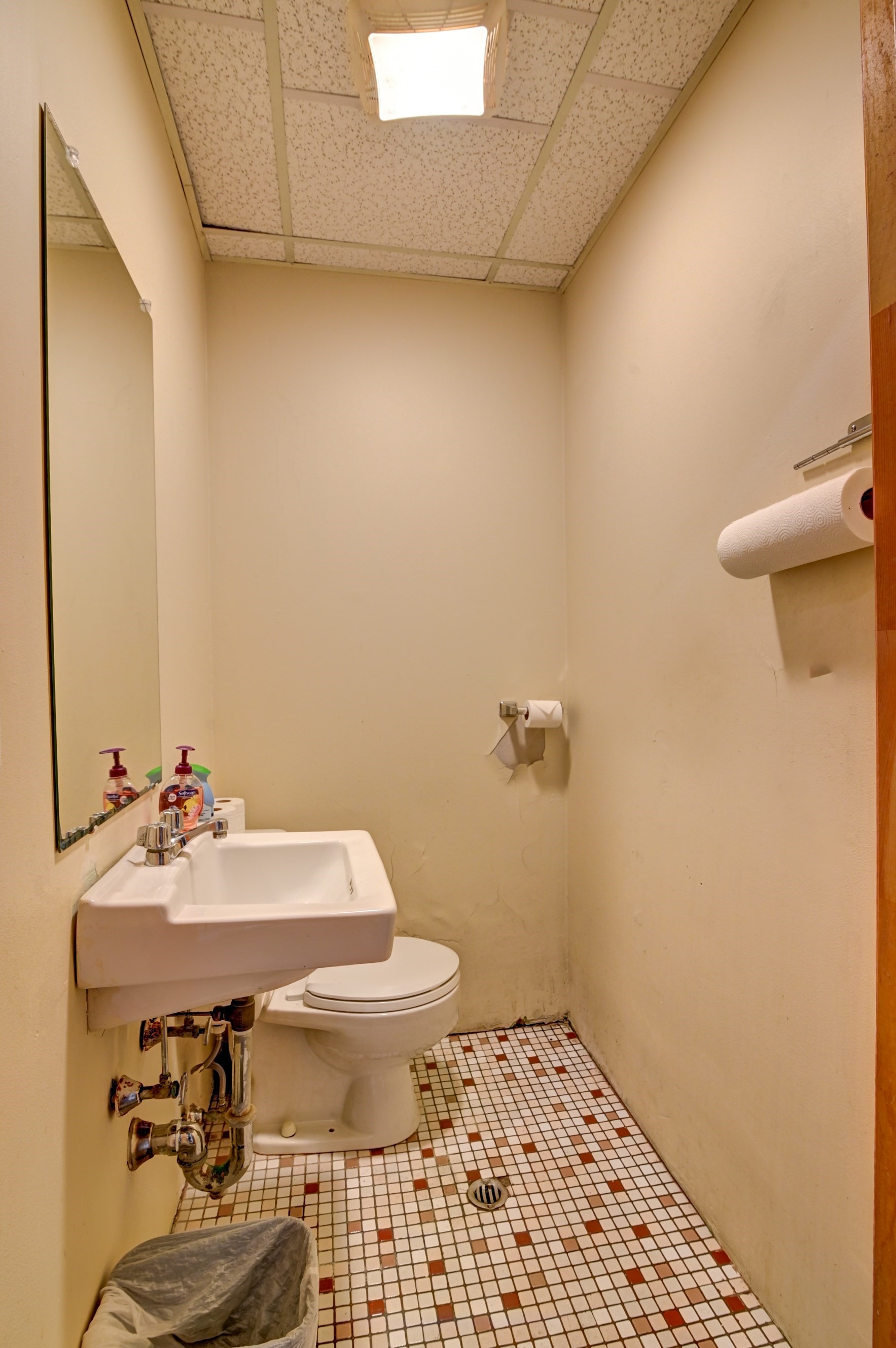 22 Quincy Ave, Braintree, MA 02184 - Image 8