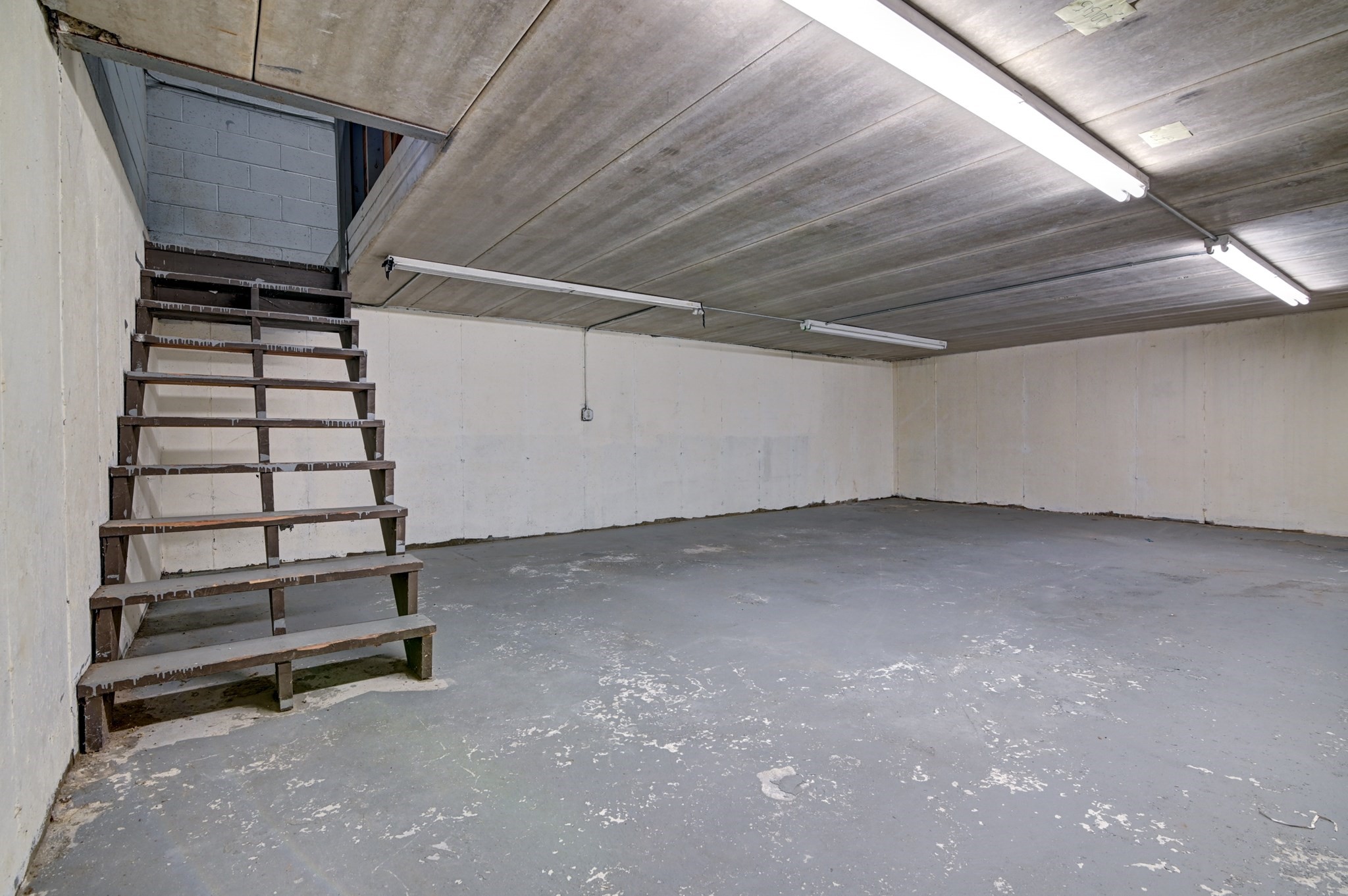 22 Quincy Ave, Braintree, MA 02184 - Image 10