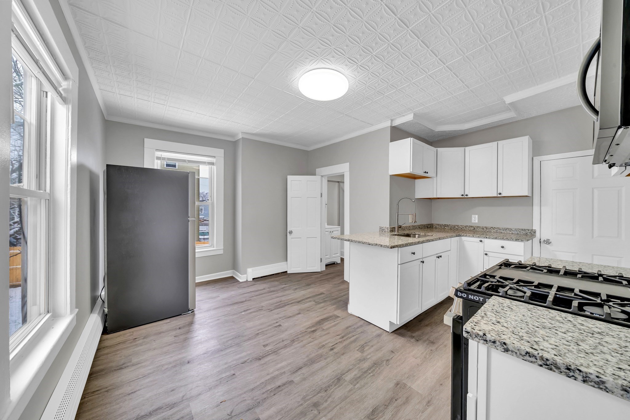 49 6th St., Lowell, MA 01850 - Image 13