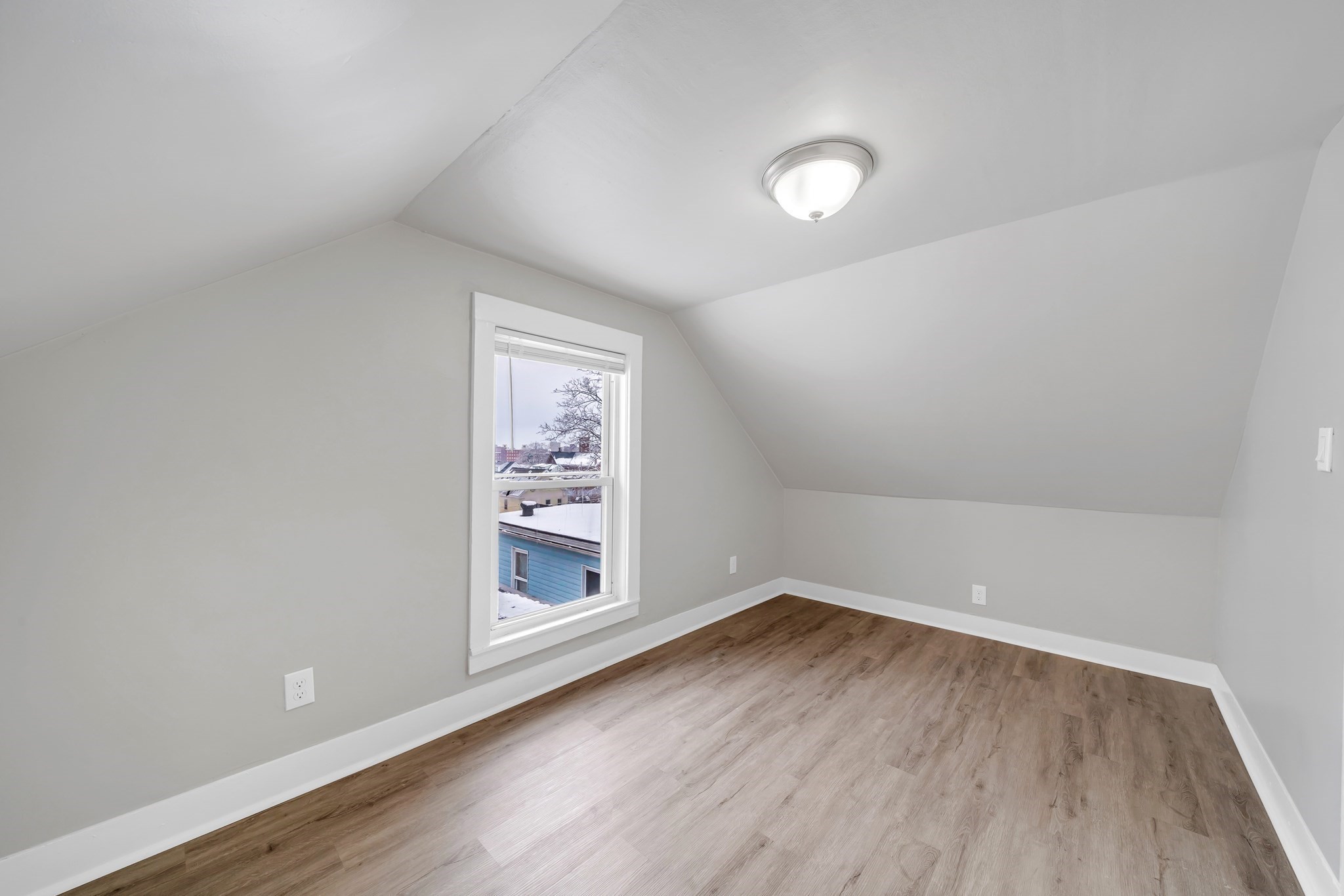 49 6th St., Lowell, MA 01850 - Image 35