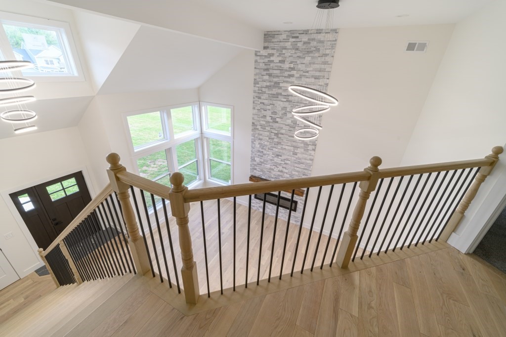 17 Woodland Ln, Belchertown, MA 01007 - Image 12